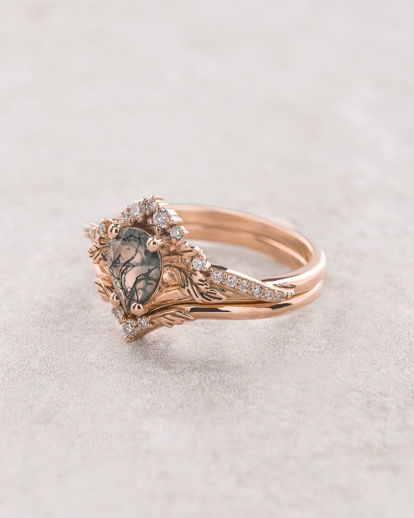 Forest-themed bridal ring set with green moss agate / Amelia - Eden Garden Jewelry™