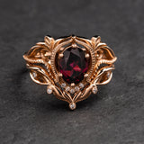 Art nouveau bridal ring set with rhodolite garnet / Lida oval