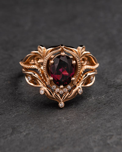 Art nouveau bridal ring set with rhodolite garnet / Lida oval - Eden Garden Jewelry™