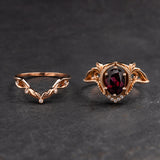 Art nouveau bridal ring set with rhodolite garnet / Lida oval