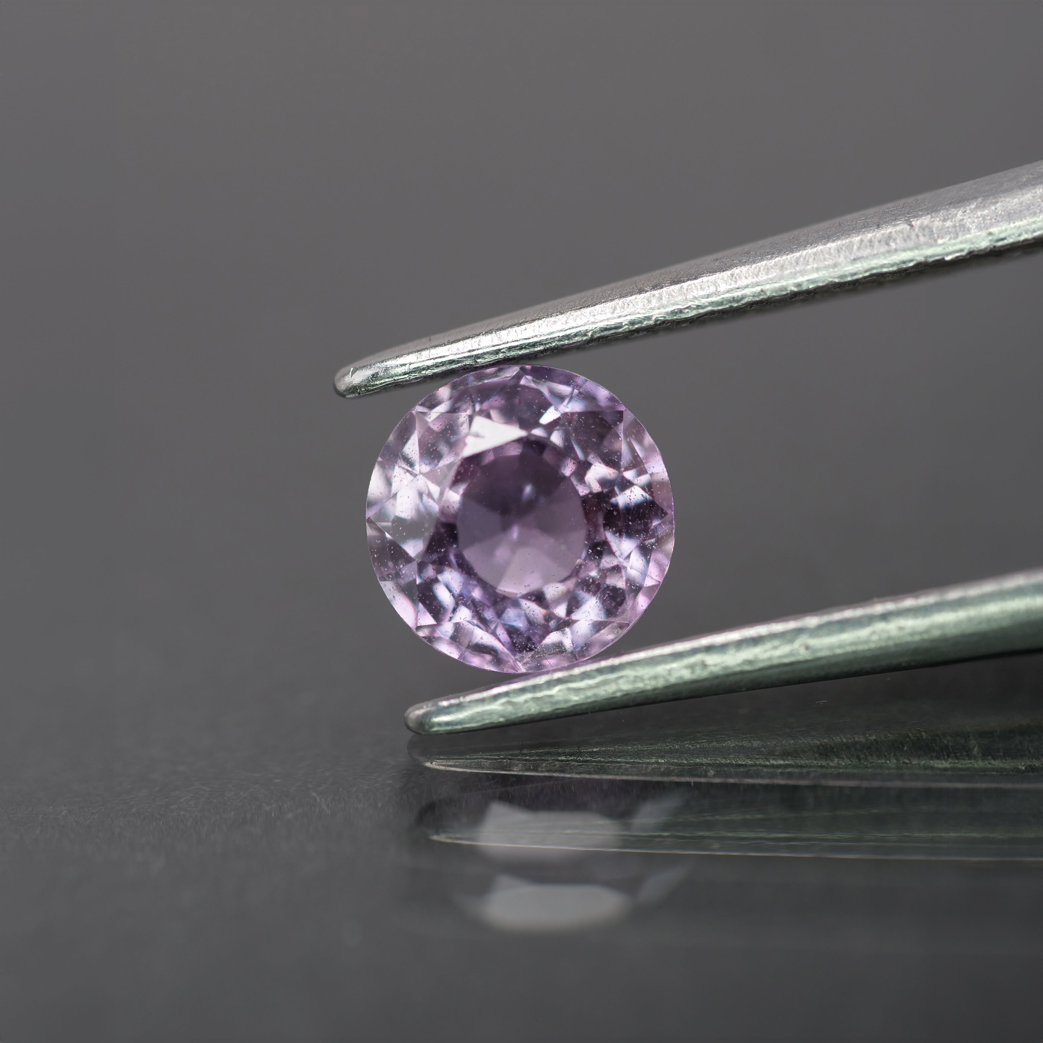 Sapphire | natural, purplish pink color, round-cut, *5mm, *0.7ct - Eden Garden Jewelry™