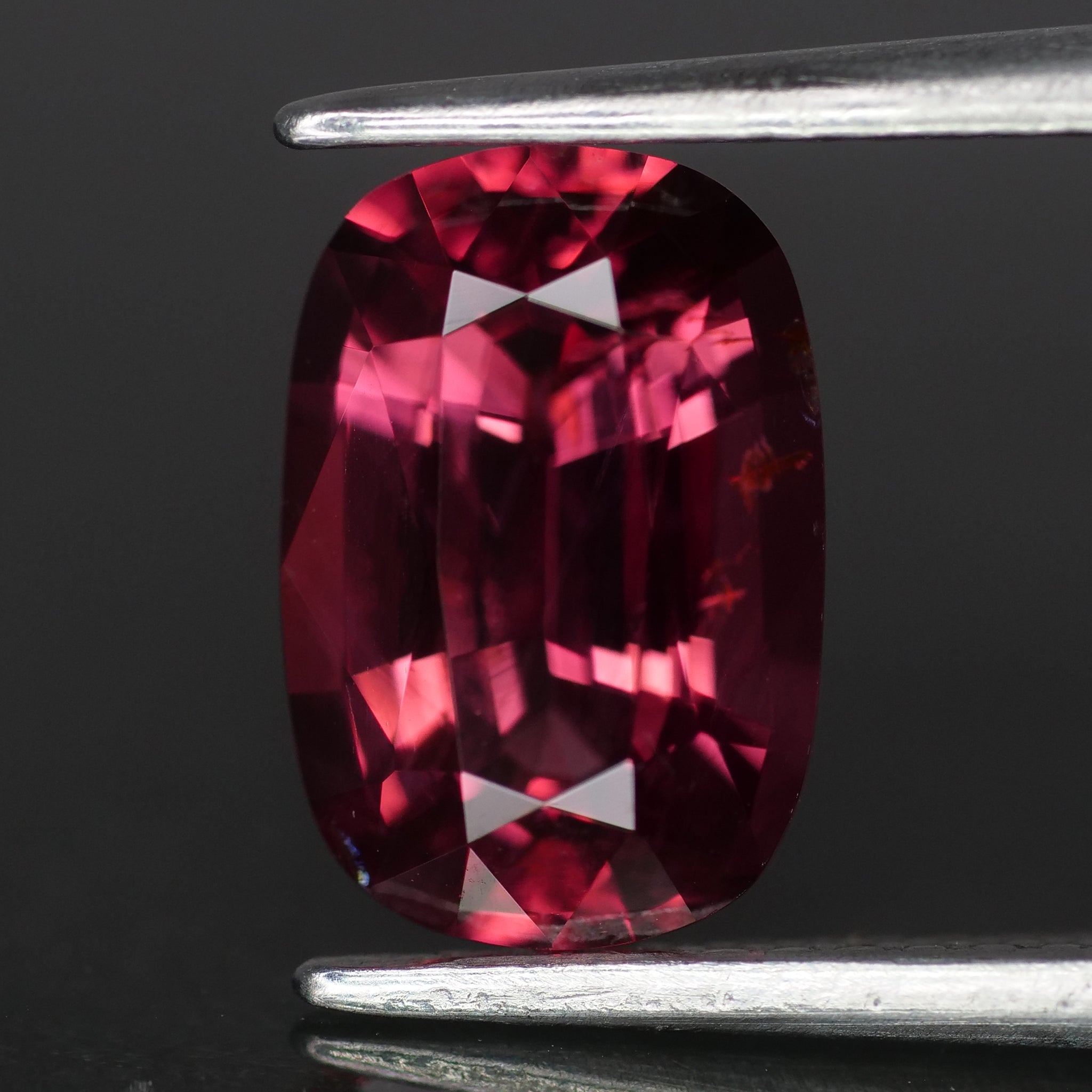 Pink Spinel | natural, rosewood red color, cushion cut *9.5x6.5 mm, 2.3ct - Eden Garden Jewelry™