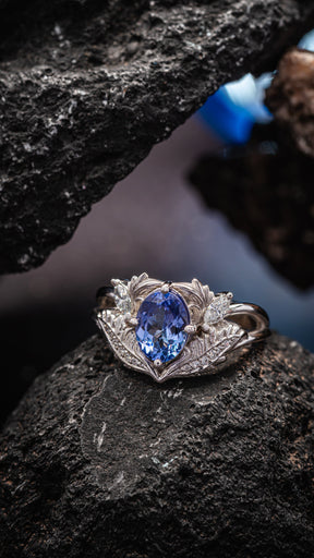 READY TO SHIP: Adonis in 14K white gold, natural tanzanite 8x6 mm, diamonds, RING SIZE 5.5 - 8.5 US - Eden Garden Jewelry™
