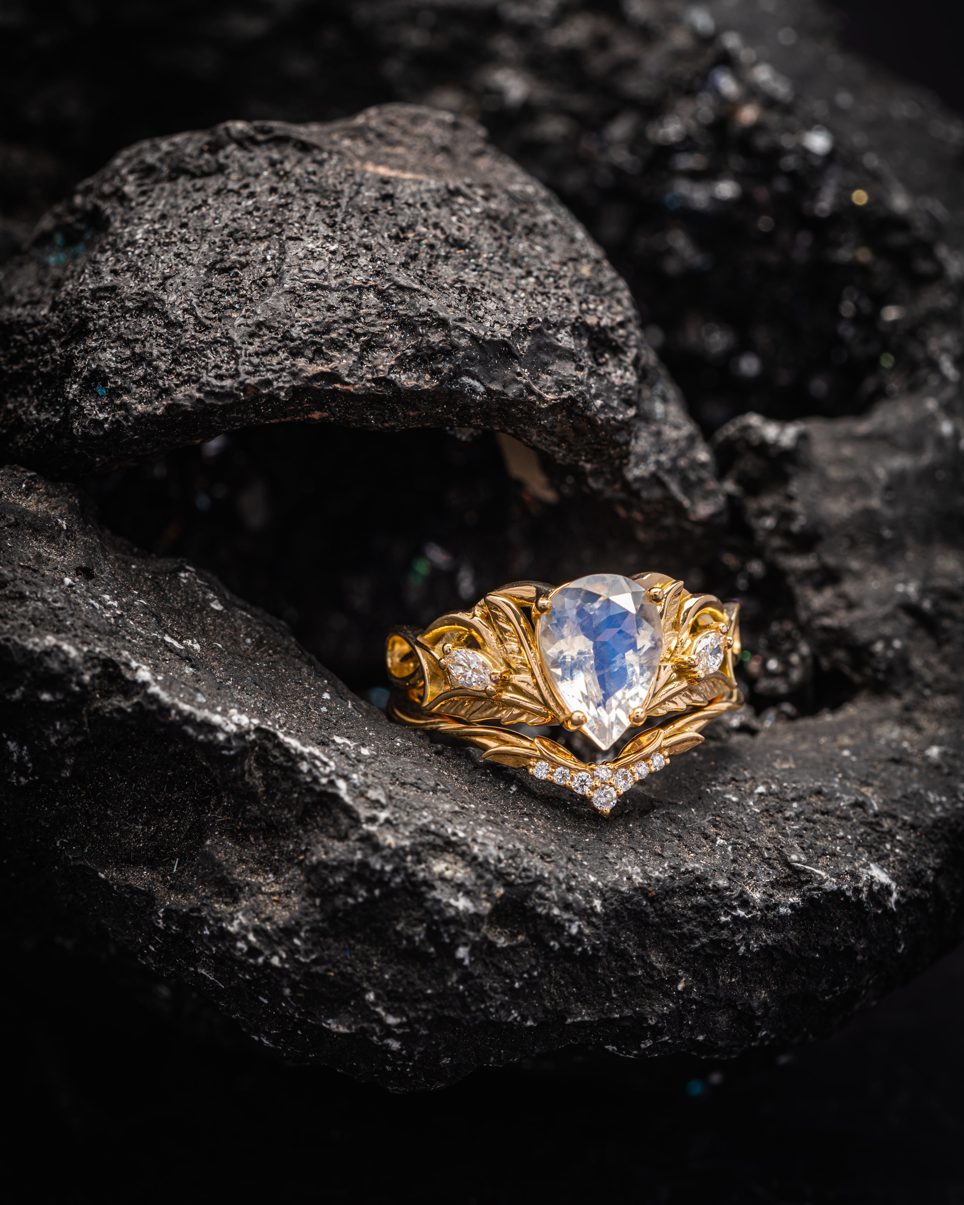 Mythology inspired engagement ring set with moonstone, big pear cut gemstone bridal ring set / Ikar - Eden Garden Jewelry™