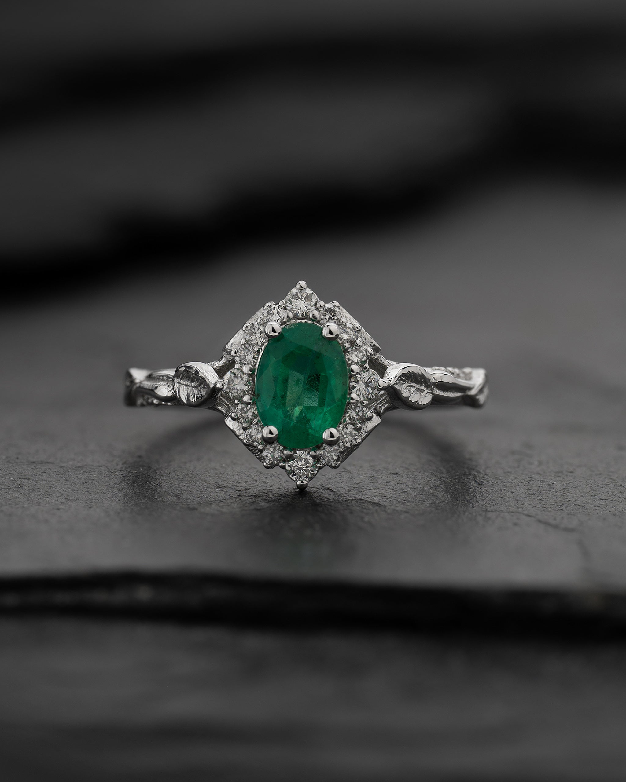 READY TO SHIP: Florentina ring in 14K white gold, natural emerald, oval cut 7x5 mm, with lab grown diamonds, AVAILABLE RING SIZE: 5.5 - 8.5 US - Eden Garden Jewelry™