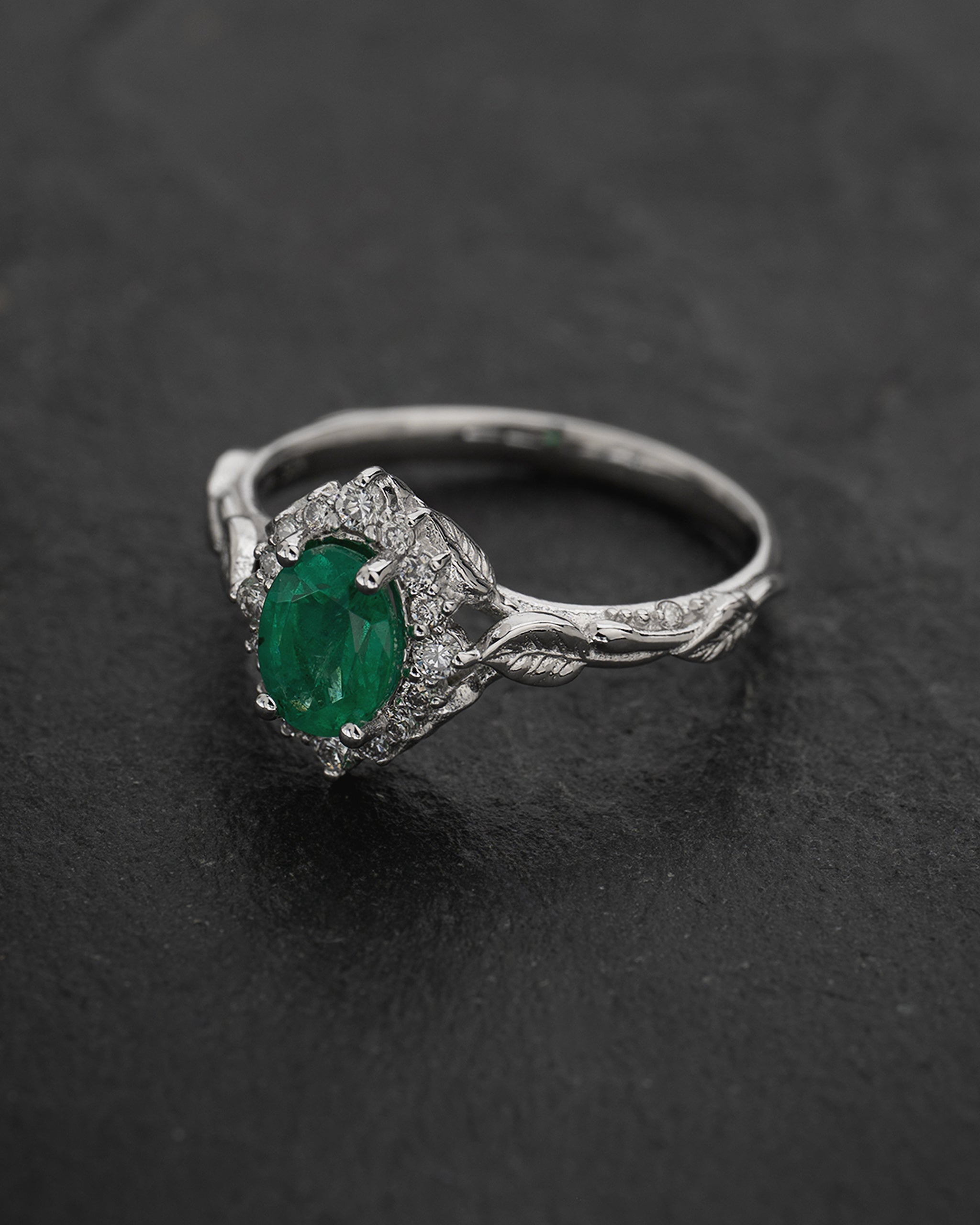 READY TO SHIP: Florentina ring in 14K white gold, natural emerald, oval cut 7x5 mm, with lab grown diamonds, AVAILABLE RING SIZE: 5.5 - 8.5 US - Eden Garden Jewelry™