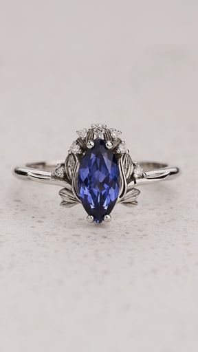 Engagement Ring with Marquise Blue Sapphire (Lab-Grown) in Flower style / Iris - Eden Garden Jewelry™