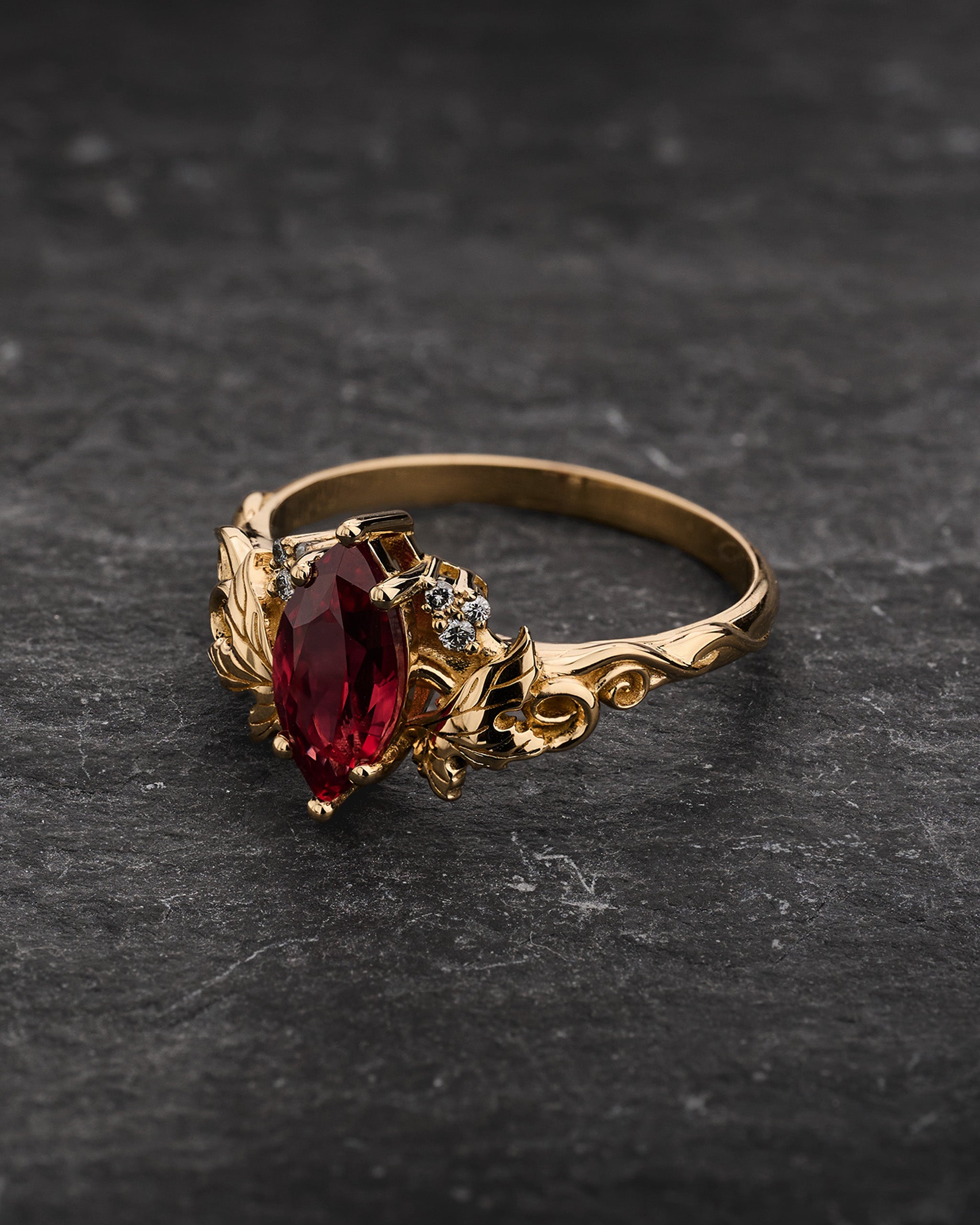 Bridal Set with Marquise Orange Padparadscha Sapphire (Lab-Grown) in Nature Style / Vineyard - Eden Garden Jewelry™