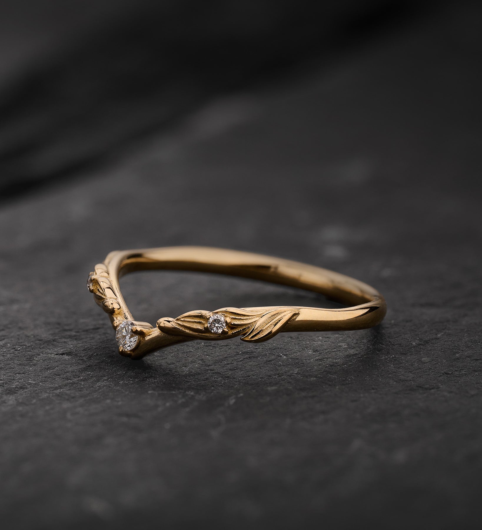 Leaf matching wedding band with diamonds / Palmira - Eden Garden Jewelry™