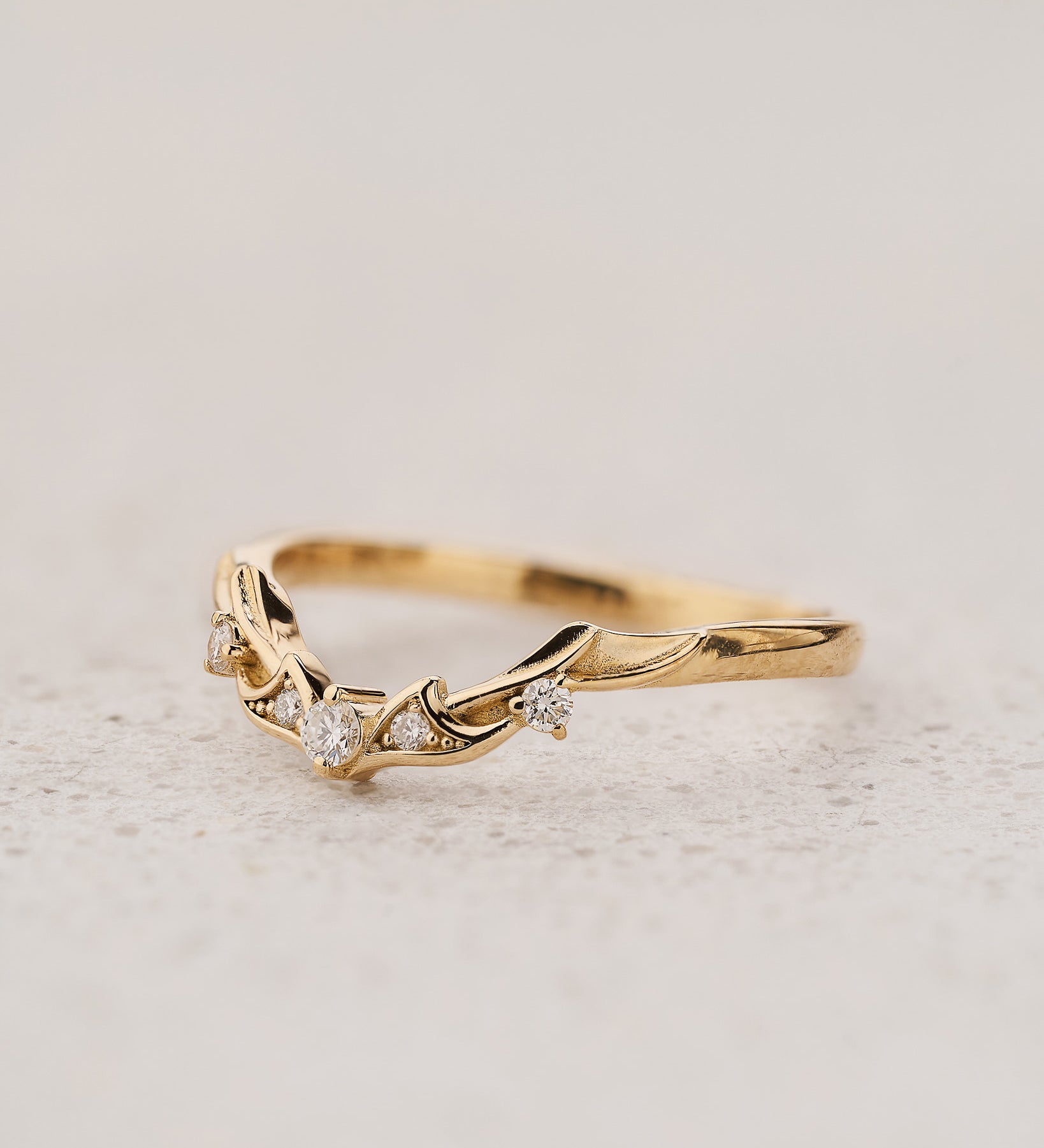 Dragon matching wedding band with diamonds / Draco - Eden Garden Jewelry™