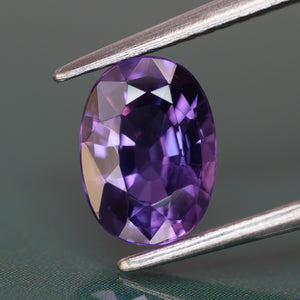 Sapphire | IGI certified | natural, purple color, oval cut 8x6mm, 1.4ct - Eden Garden Jewelry™