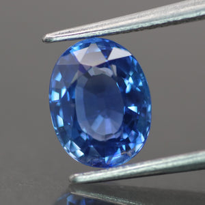 Blue Sapphire | IGI certified | natural, oval cut *8x6mm, VS *1.9ct