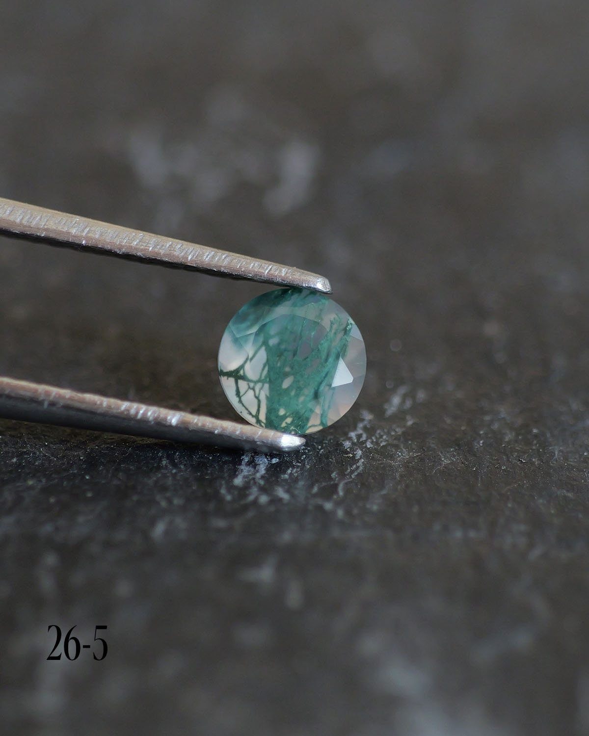 Moss agate | green color, round-cut, 5mm, 0.5ct - choose yours - Eden Garden Jewelry™