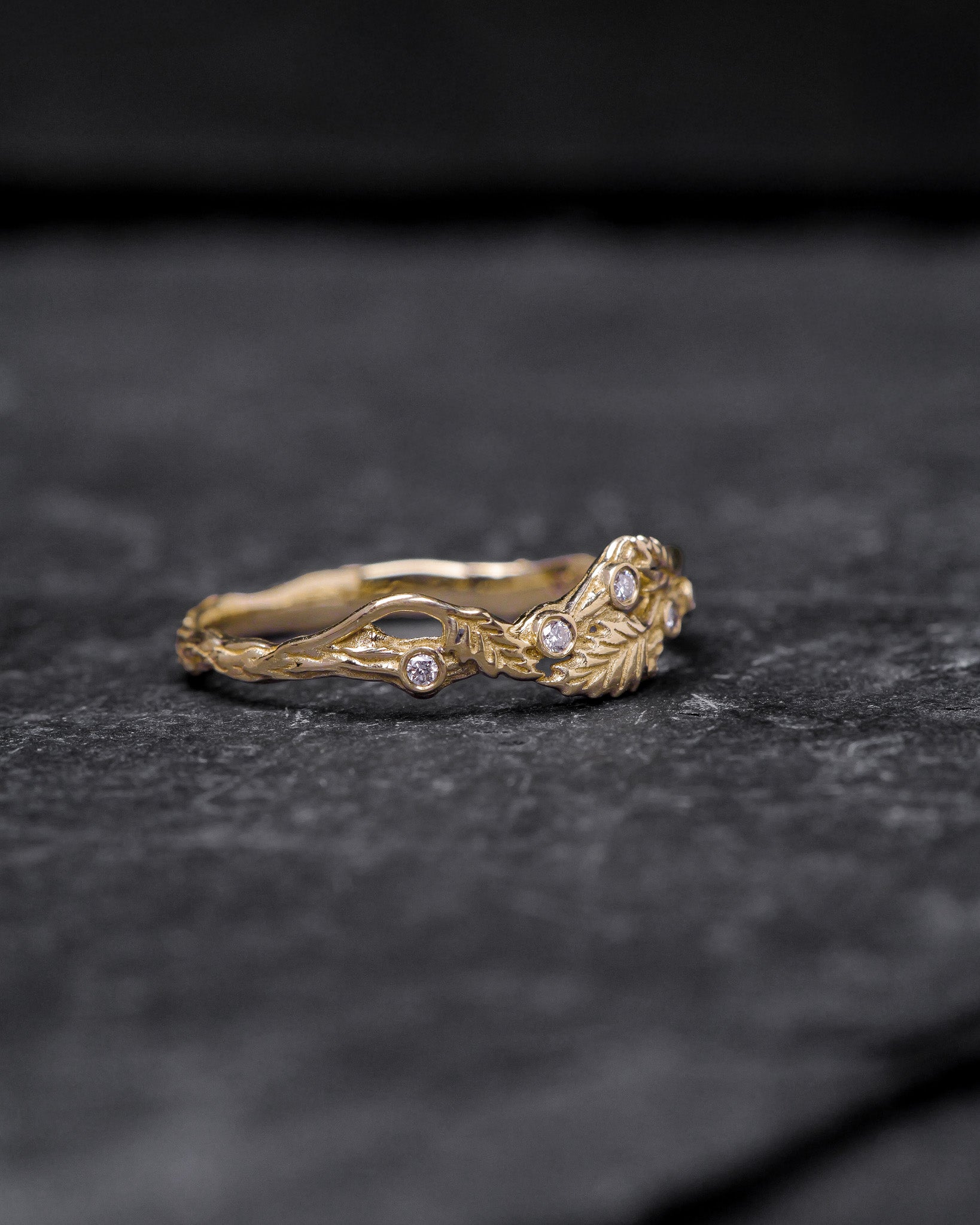 Twig ring with diamonds and three leaves, branch wedding band - Eden Garden Jewelry™