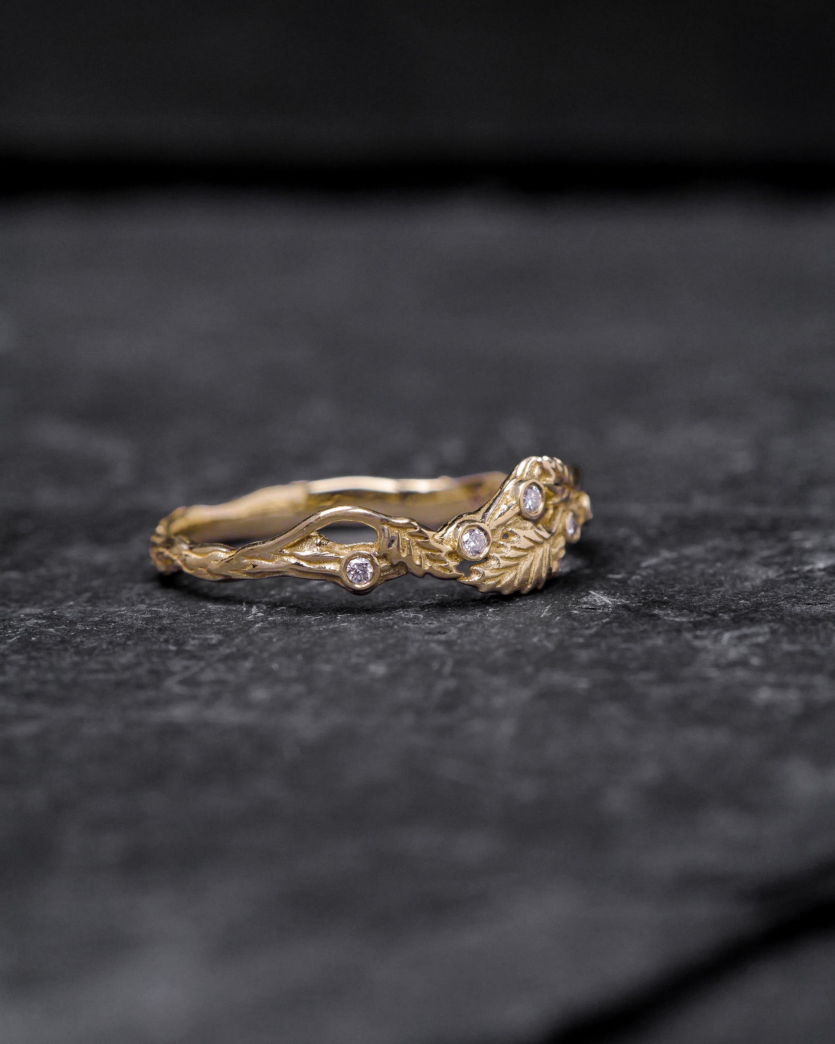Twig ring with diamonds and three leaves, branch wedding band - Eden Garden Jewelry™