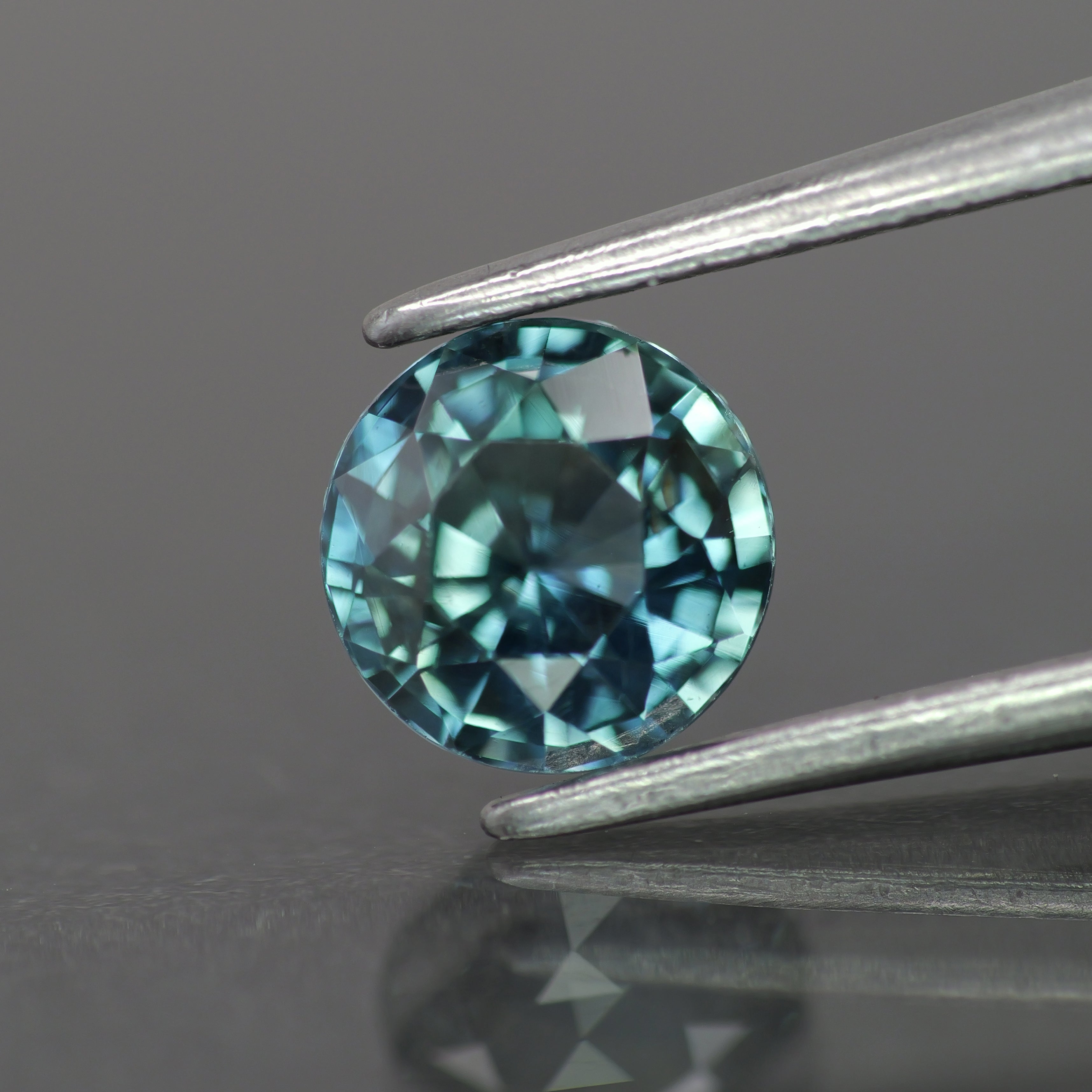 Sapphire | natural, blue color, round-cut, *6mm, 1.1ct - Eden Garden Jewelry™