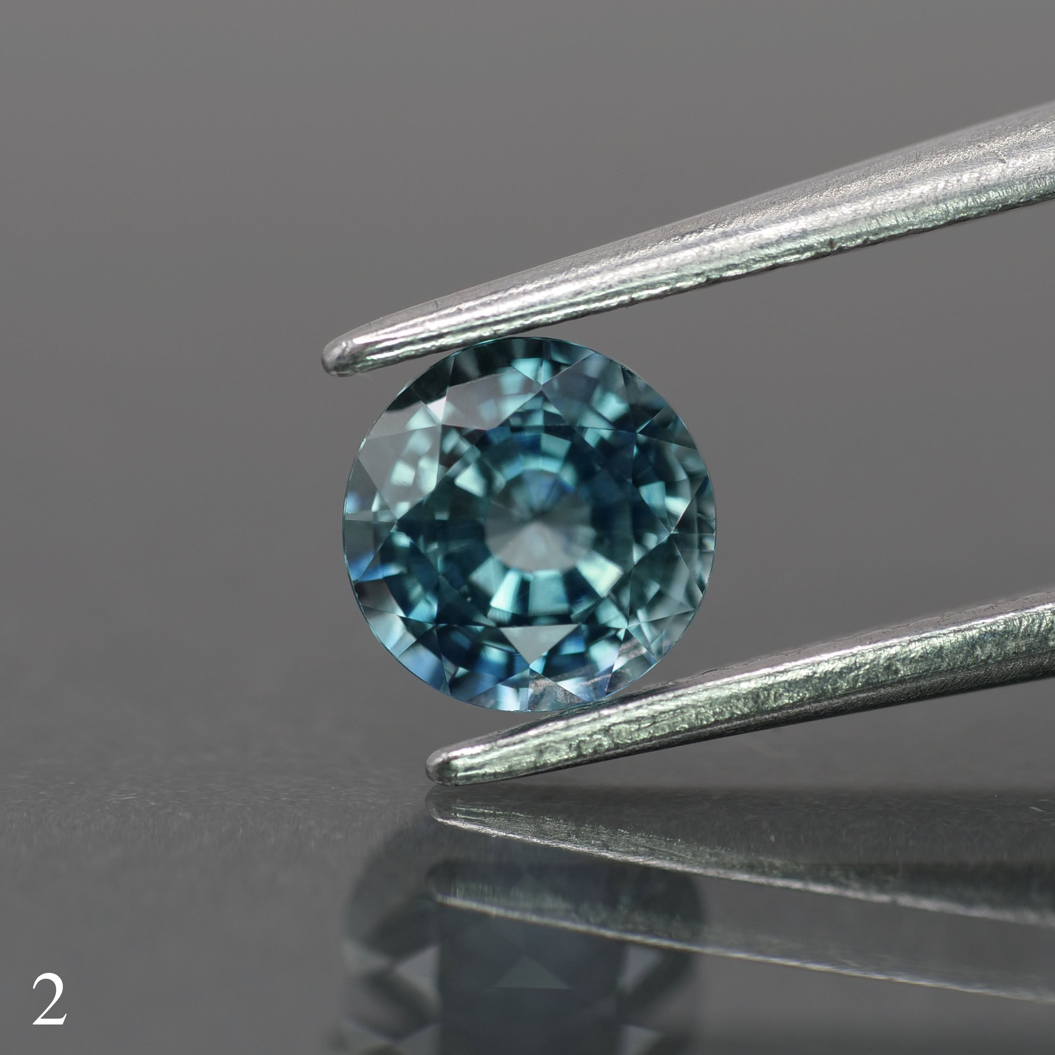 Sapphire | natural, teal color, round-cut, *5.5mm, *0.9ct - choose yours - Eden Garden Jewelry™