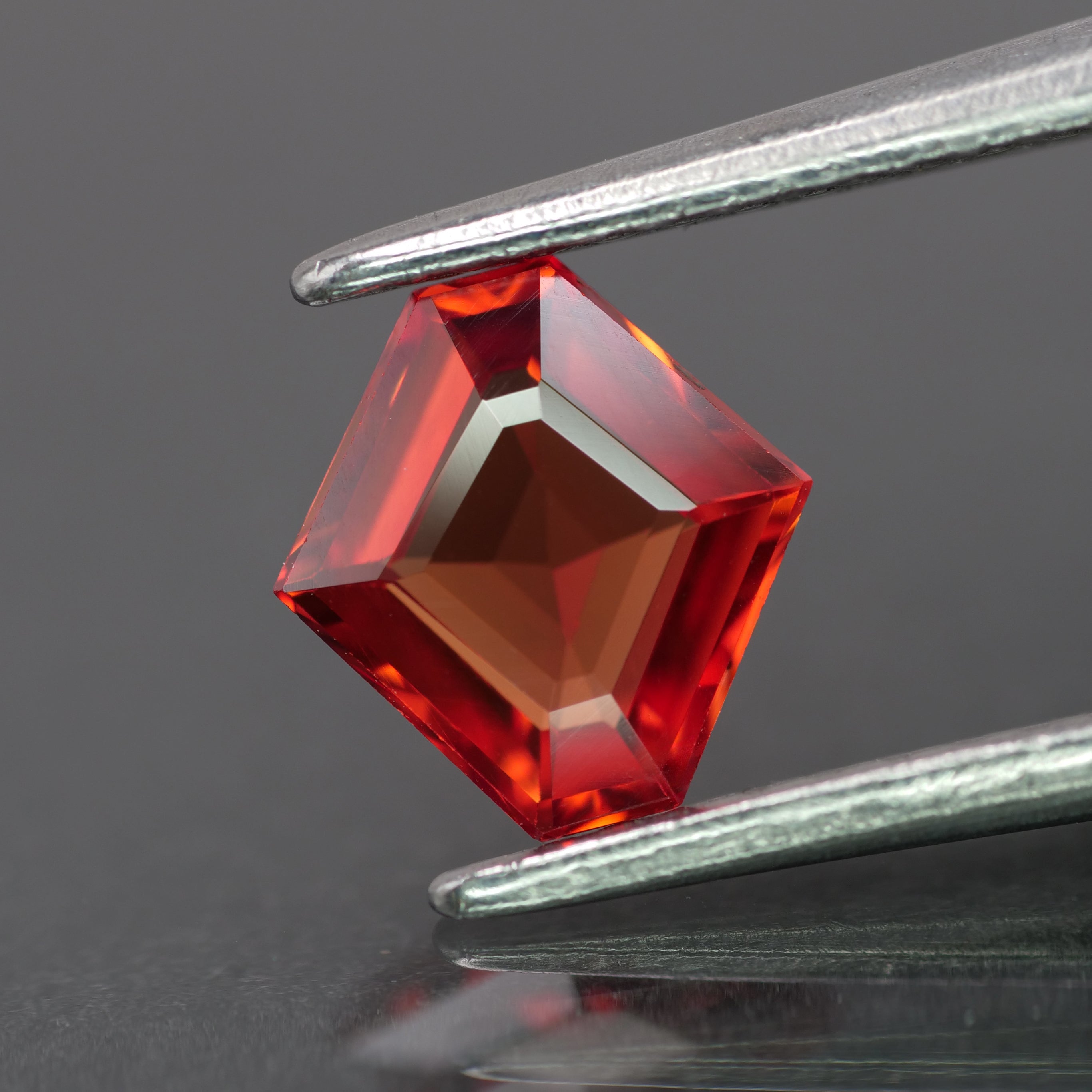 Sapphire | natural, orange color, hexagon-cut, 6.5x6mm, 0.7ct - Eden Garden Jewelry™