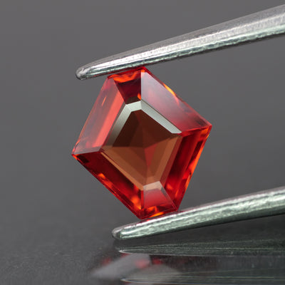 Sapphire | natural, orange color, hexagon-cut, 6.5x6mm, 0.7ct - Eden Garden Jewelry™