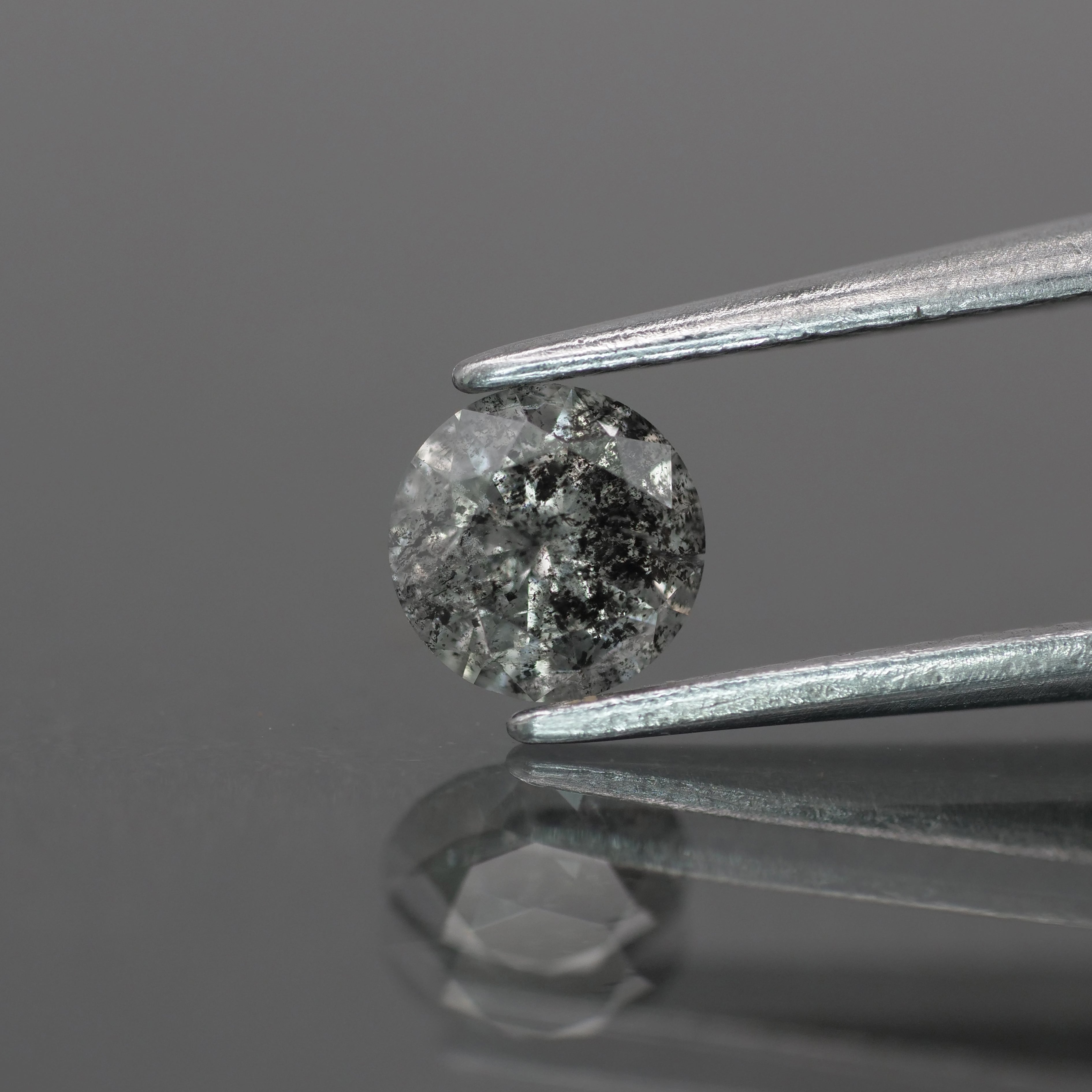 Salt Pepper diamond natural, round cut 5mm, – Eden