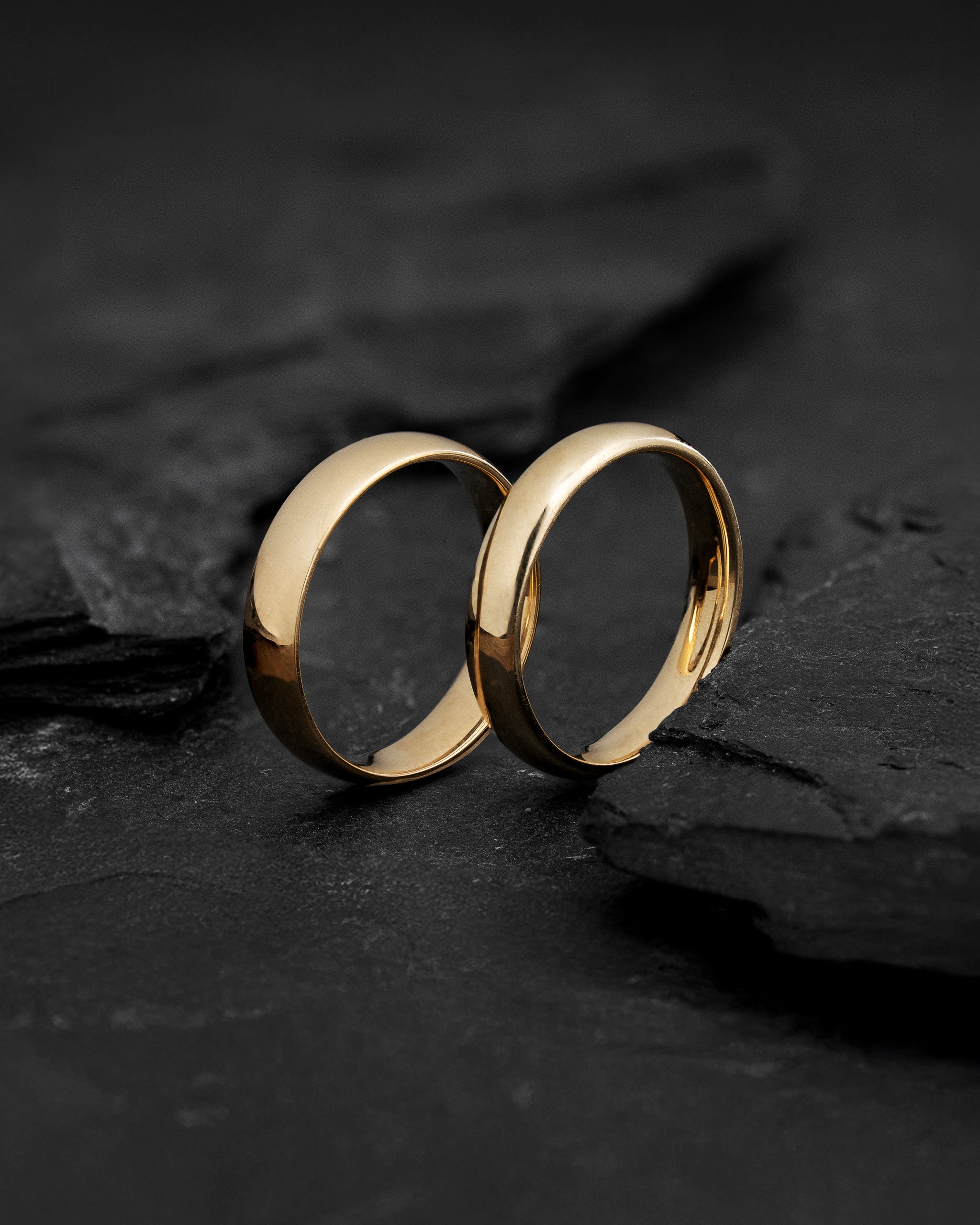 Wedding rings set for couples: classic polish finish bands 4mm & 5mm - Eden Garden Jewelry™