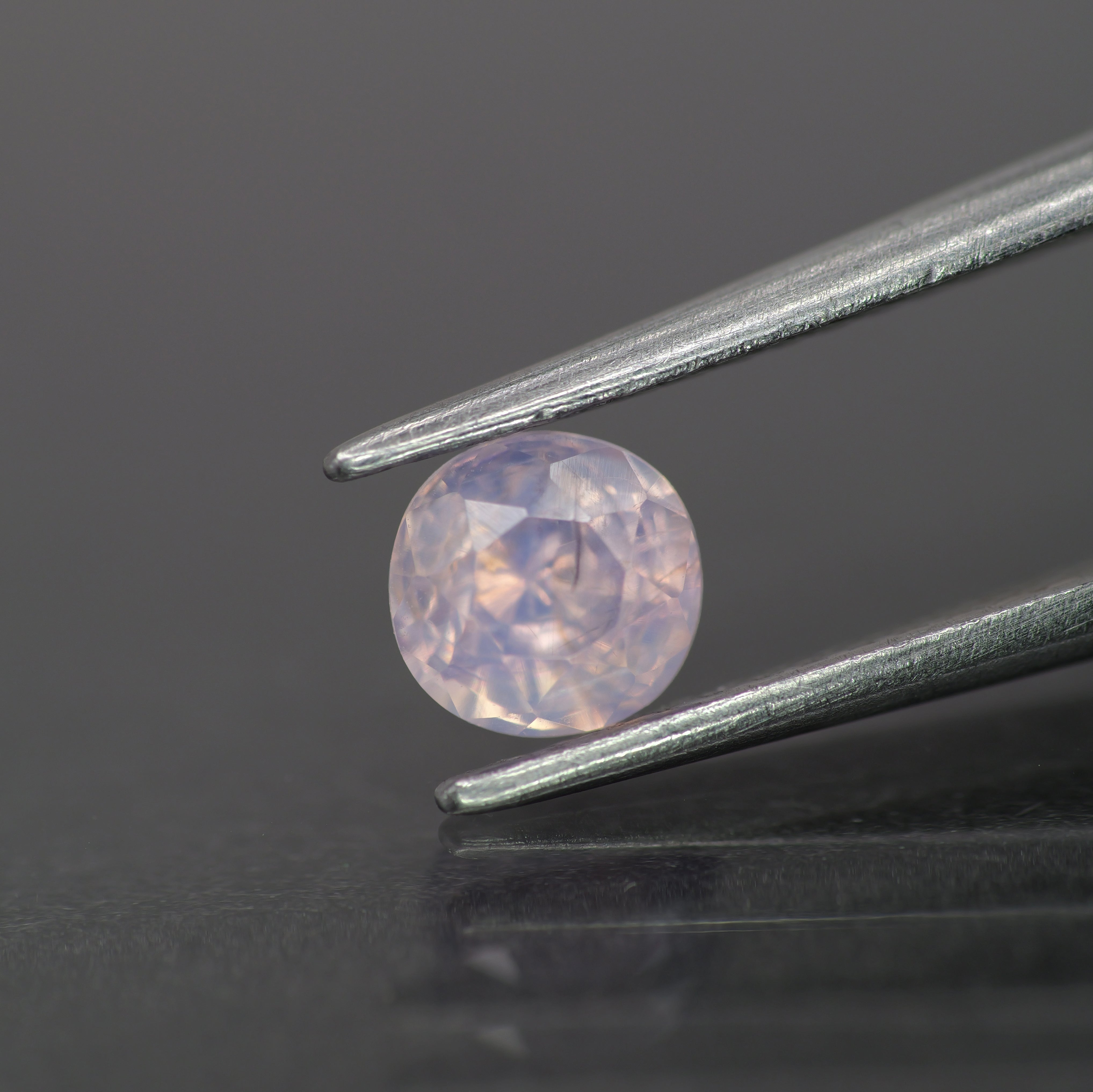 Opalescent sapphire | natural, pink color, round-cut, *5mm, *0.6ct - Eden Garden Jewelry™