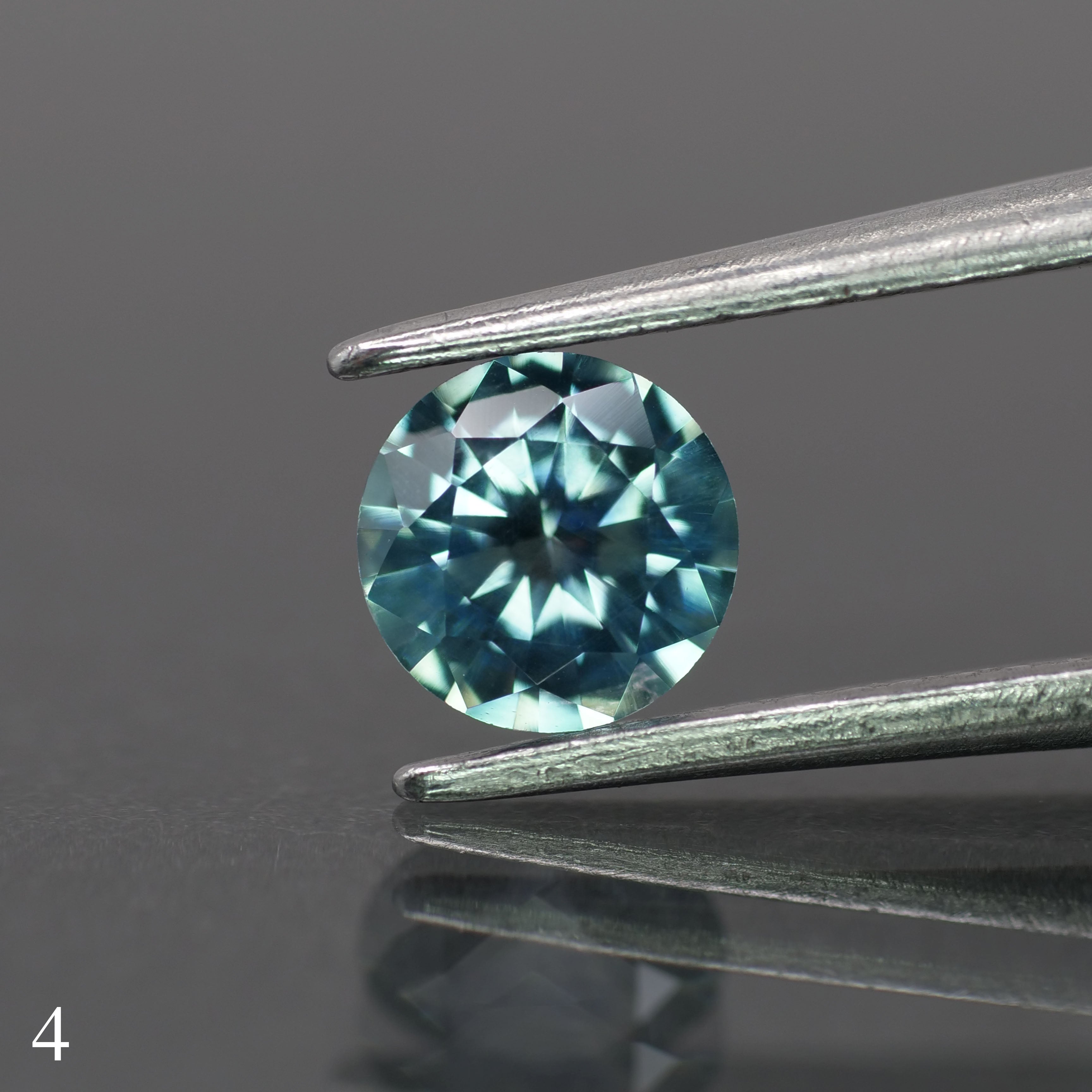 Sapphire | natural, teal color, round-cut, *5.5mm, *0.9ct - choose yours - Eden Garden Jewelry™