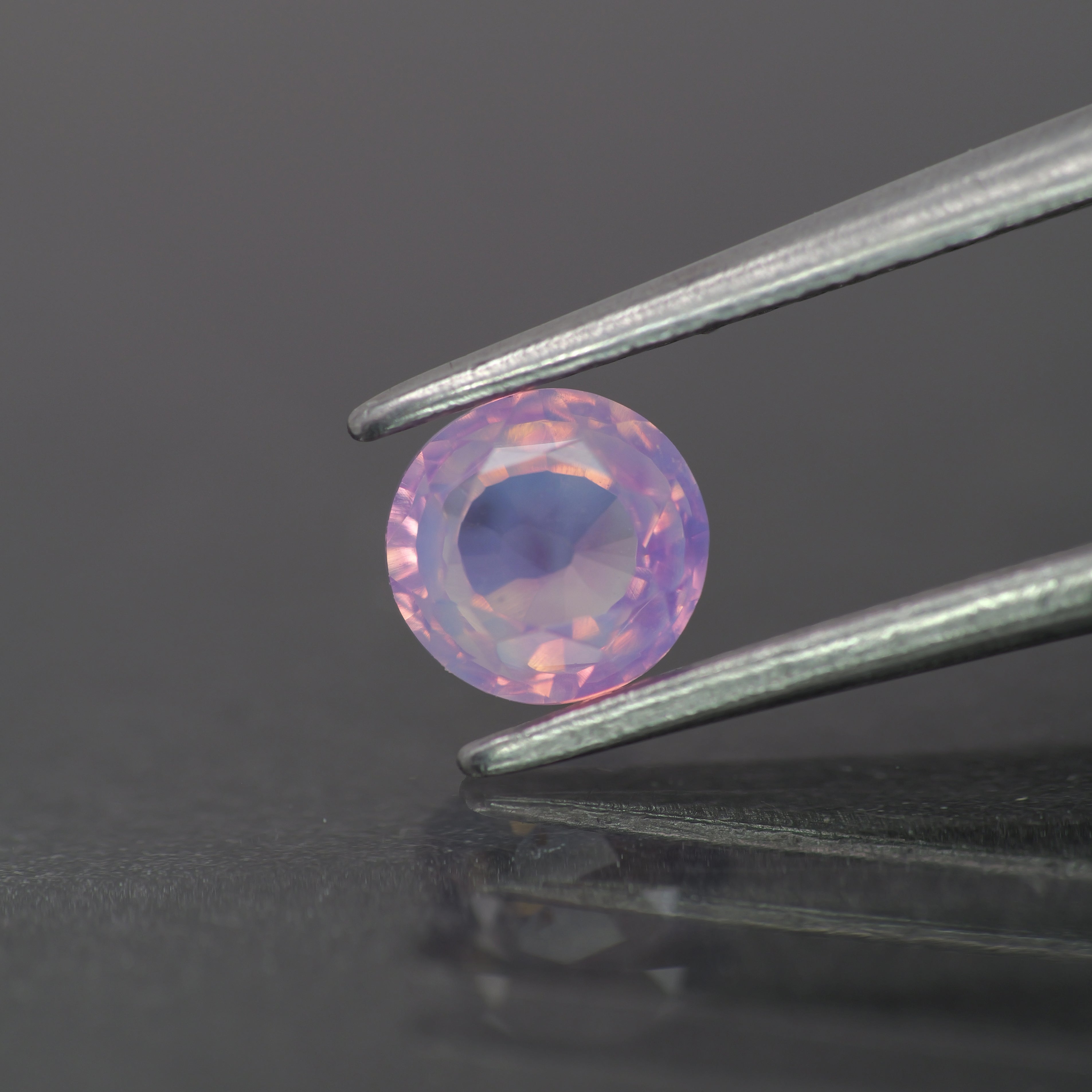 Opalescent sapphire | natural, purplish pink color, round-cut, *5mm, *0.6ct - Eden Garden Jewelry™