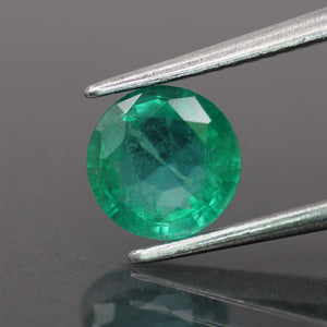 Emerald | natural, green color, round-cu, *6.5mm, 1ct, Zambia