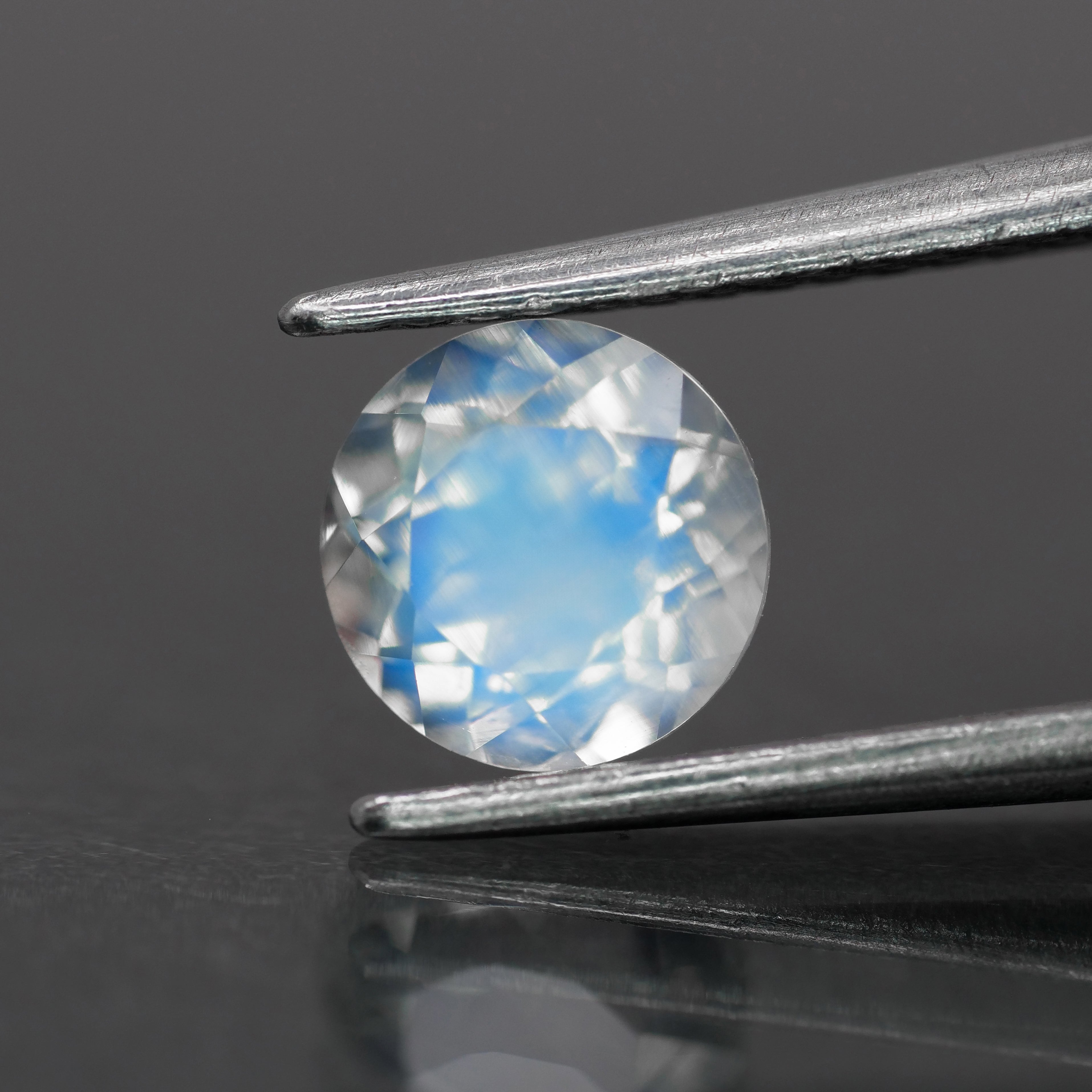 Moonstone | natural, round-cut, 6mm, 0.7ct, Africa - Eden Garden Jewelry™