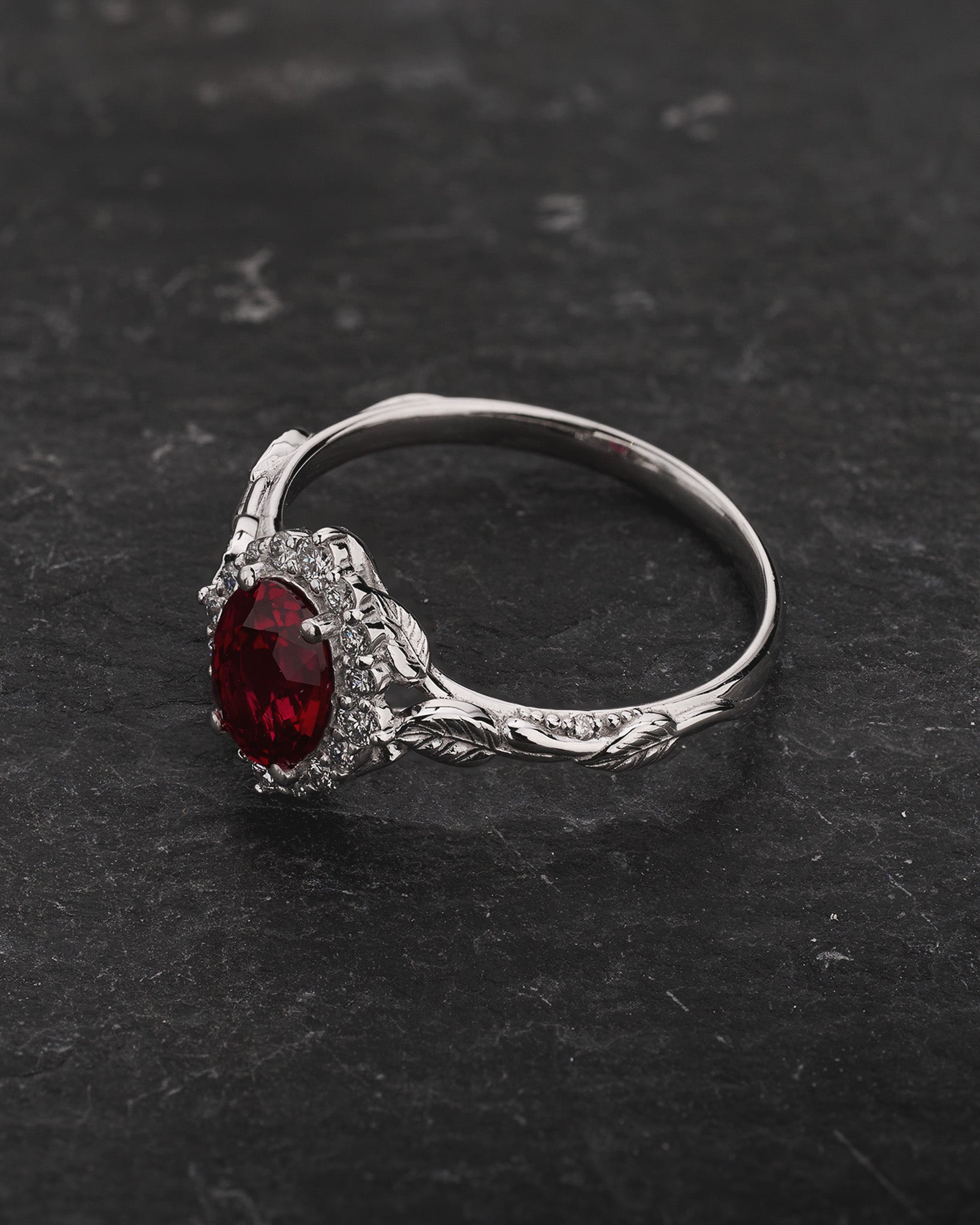 Engagement Ring with Oval Red Ruby (Lab-Grown) in Leafy Style / Florentina - Eden Garden Jewelry™