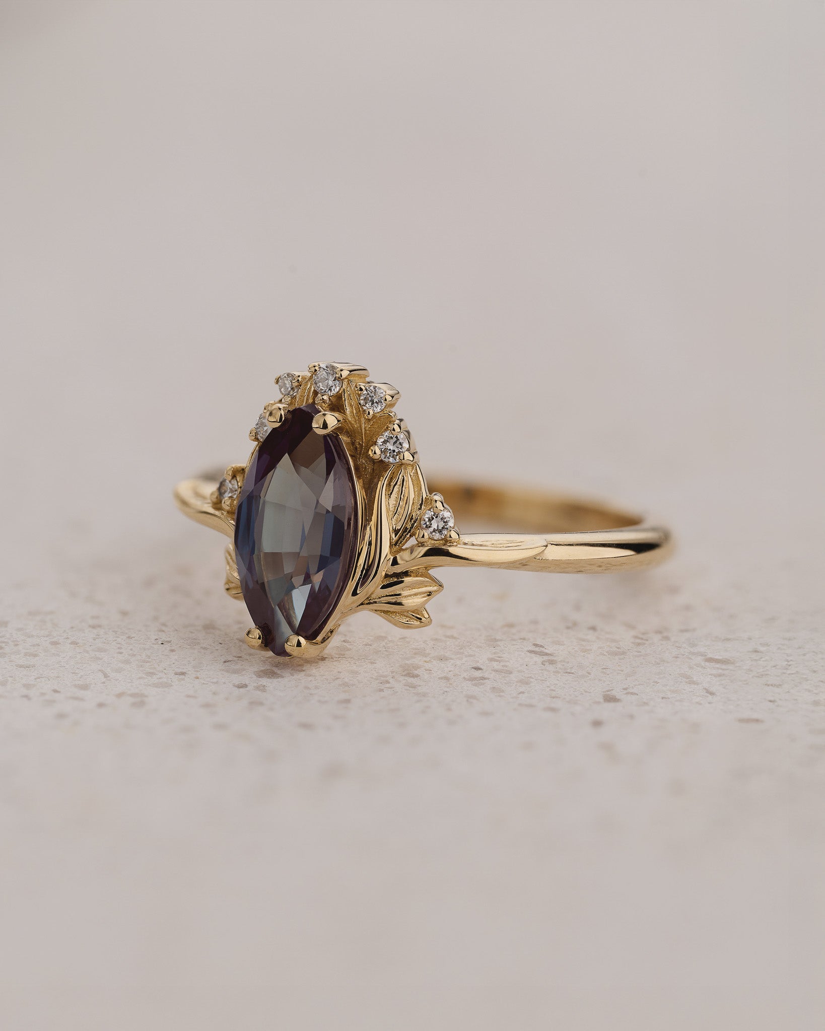 Engagement Ring in Floral Design with Marquise Colour Changing Alexandrite / Iris - Eden Garden Jewelry™