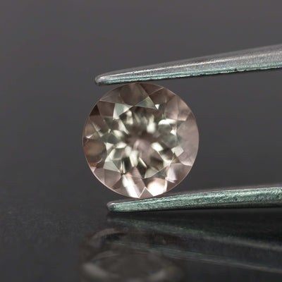 Morganite | natural, peach color, round-cut, 6mm, 0.8ct, Madagascar - Eden Garden Jewelry™