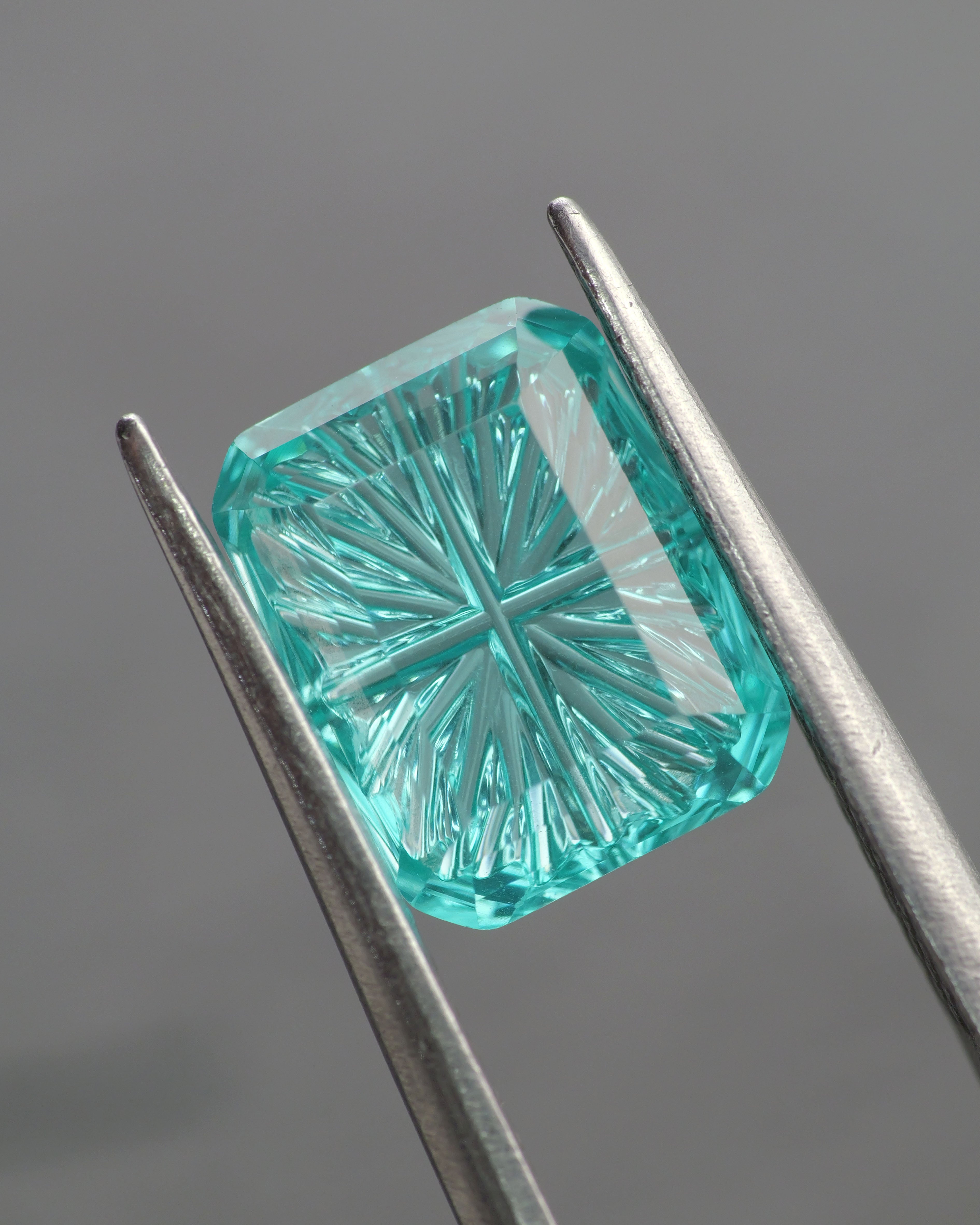 Tourmaline | lab-grown, paraiba color, fantasy-cut, 9x7mm, 3.1ct - Eden Garden Jewelry™