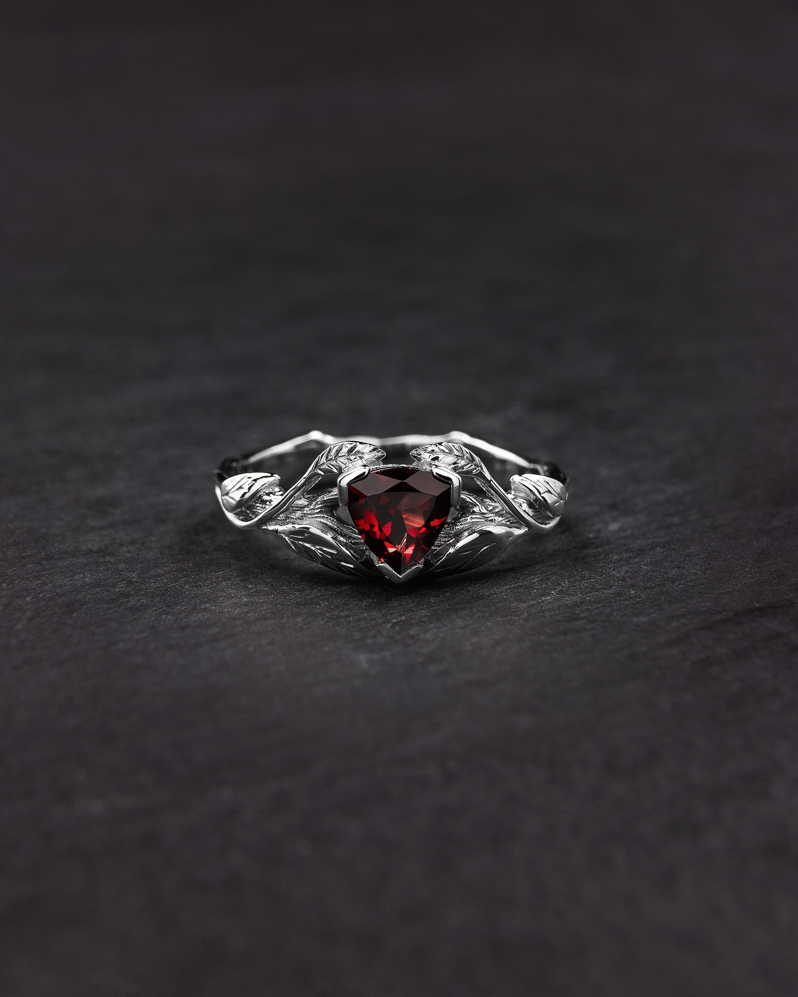 Clematis | branch engagement ring setting, trillion gemstone - Eden Garden Jewelry™
