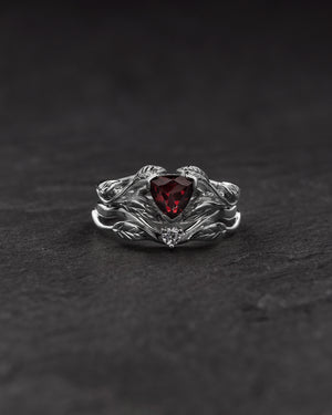 Trillion cut red garnet branch ring / Clematis