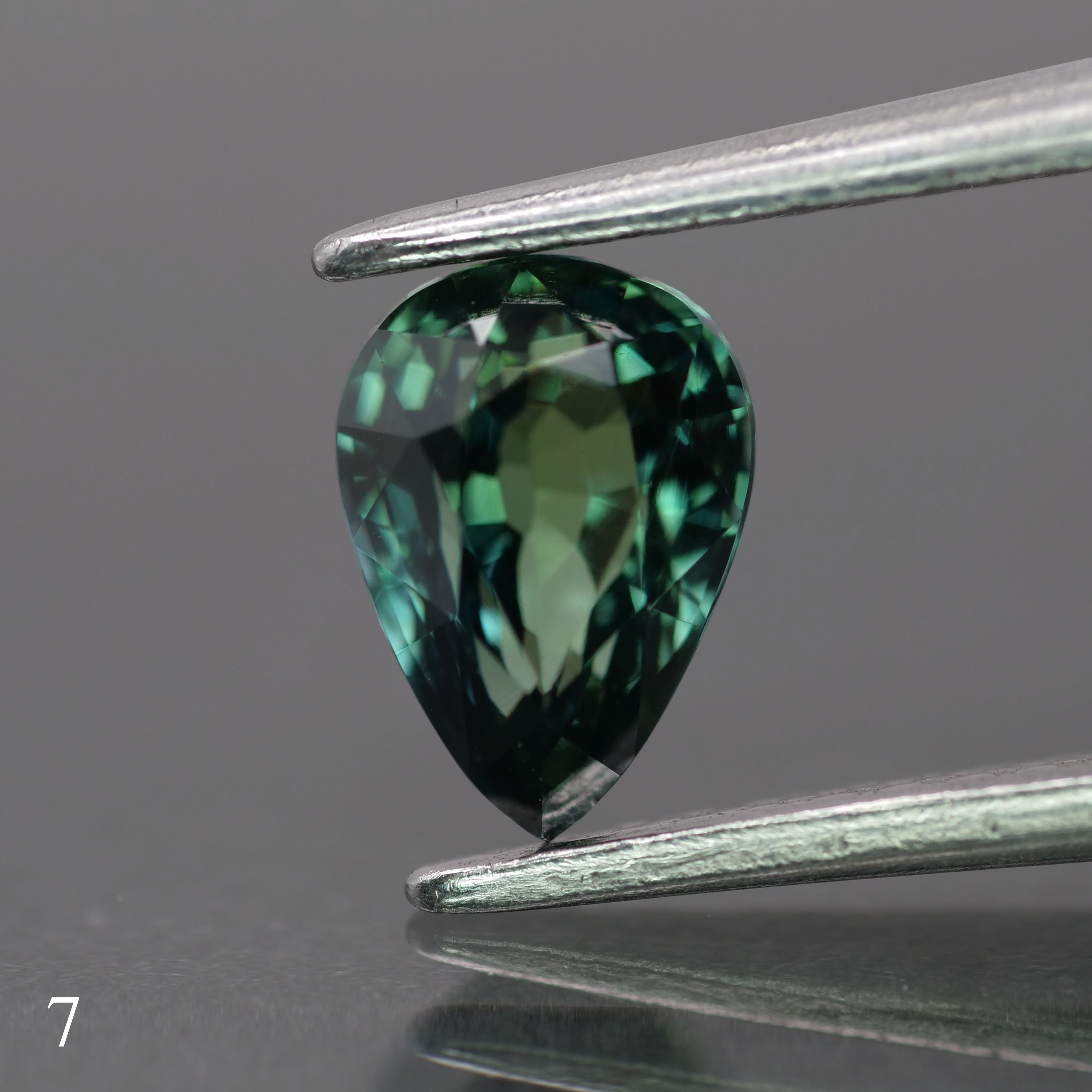 Sapphire | natural, teal color, pear-cut, *7x5mm, *1ct - choose yours - Eden Garden Jewelry™