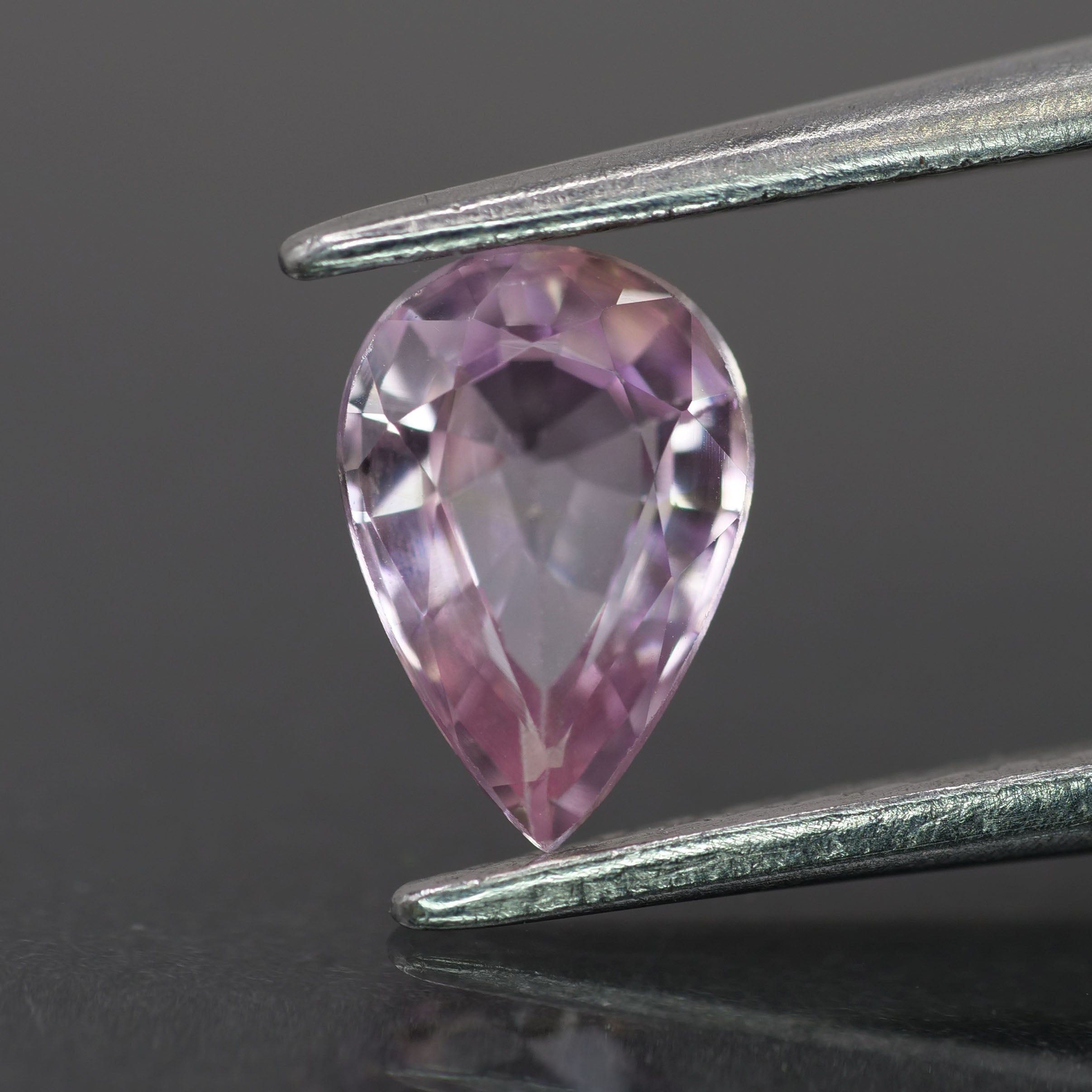 Sapphire | natural, light pink color, pear-cut, 7x5mm, 0.7ct - Eden Garden Jewelry™