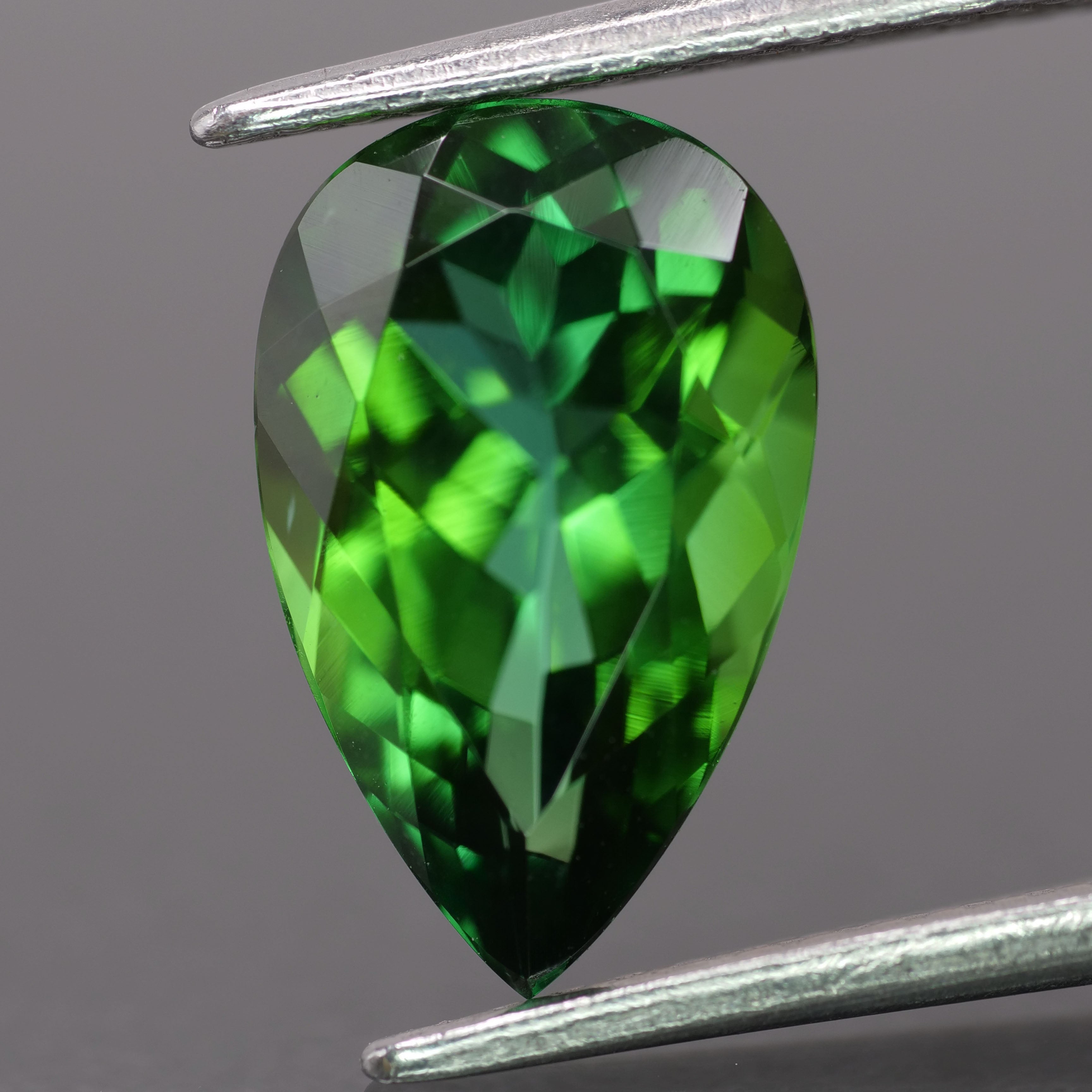 Tourmaline | natural, green color, pear-cut, *11x7mm, 2.4ct - Eden Garden Jewelry™