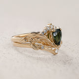 READY TO SHIP: Palmira Crown bridal set with green sapphire and diamonds, 14K yellow gold, AVAILABLE RING SIZES: 5.5 - 8.5 US - Eden Garden Jewelry™