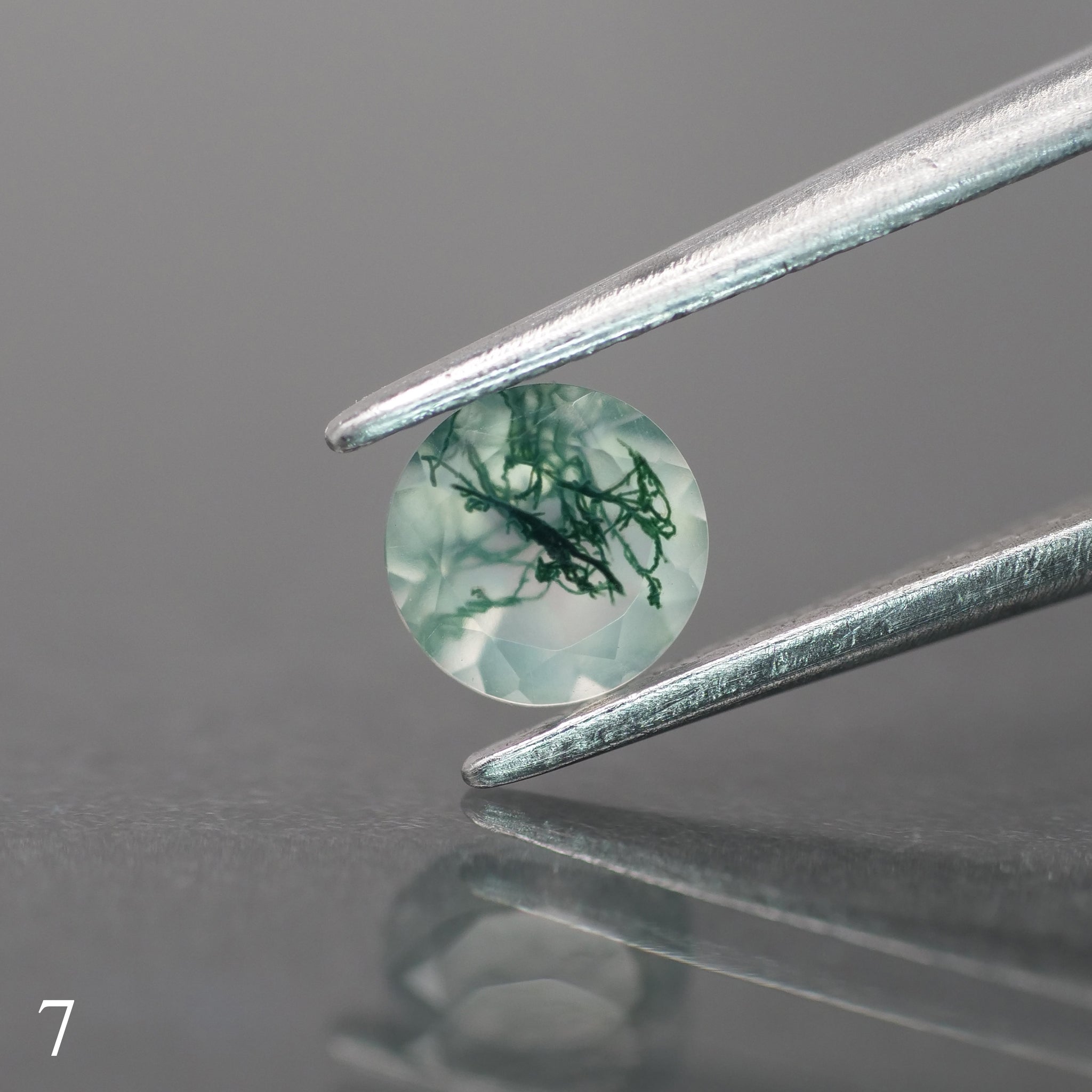 Moss agate | light green color, round-cut, 5mm, 0.5ct - choose yours