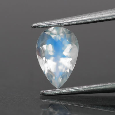 Moonstone | natural, pear cut 7x5mm, 0.7ct, Africa - Eden Garden Jewelry™