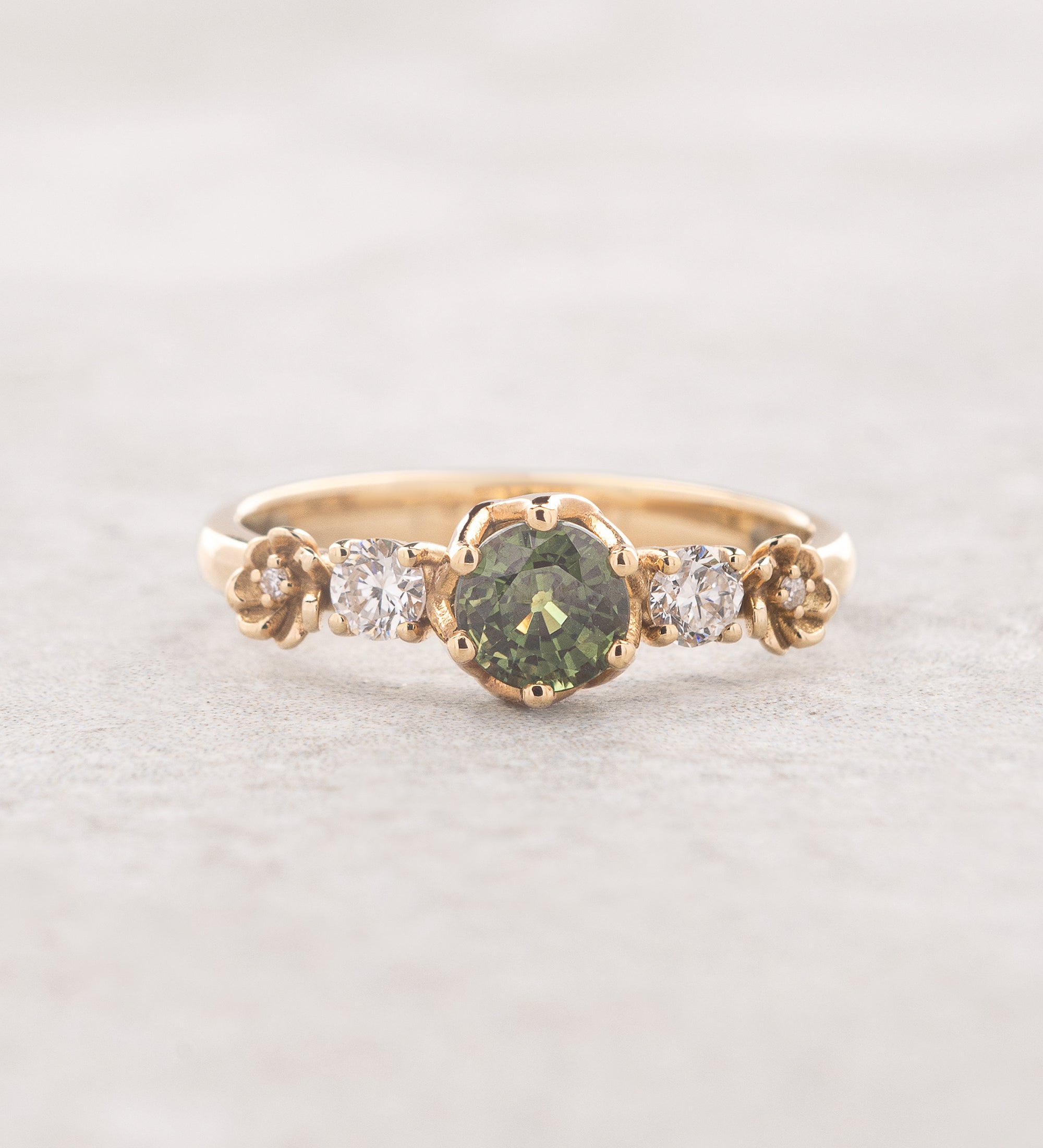 Fiorella round | floral engagement ring setting, 5 mm central gemstone - Eden Garden Jewelry™