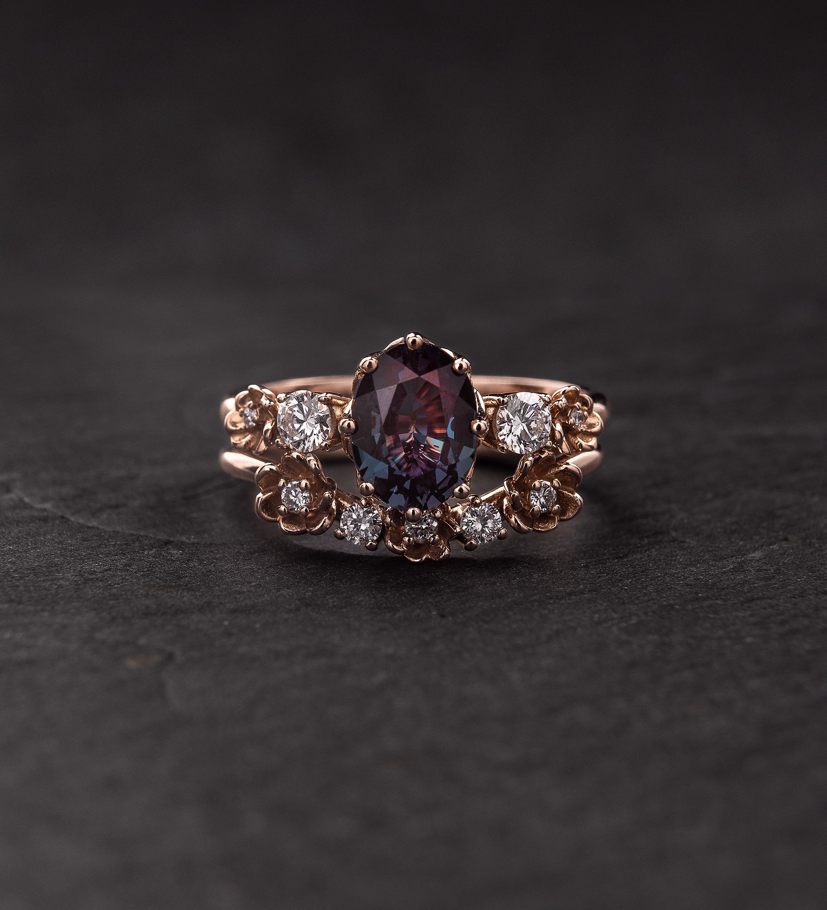 Romantic bridal ring set with colour changing alexandrite and diamonds / Fiorella - Eden Garden Jewelry™
