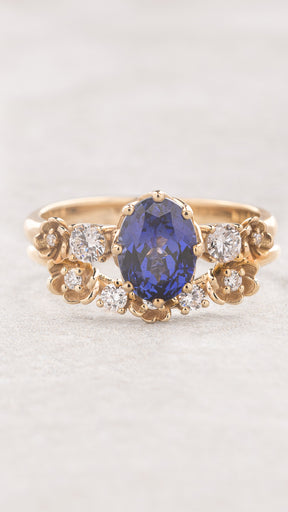 Bridal ring set with royal blue sapphire and delicate flowers / Fiorella - Eden Garden Jewelry™