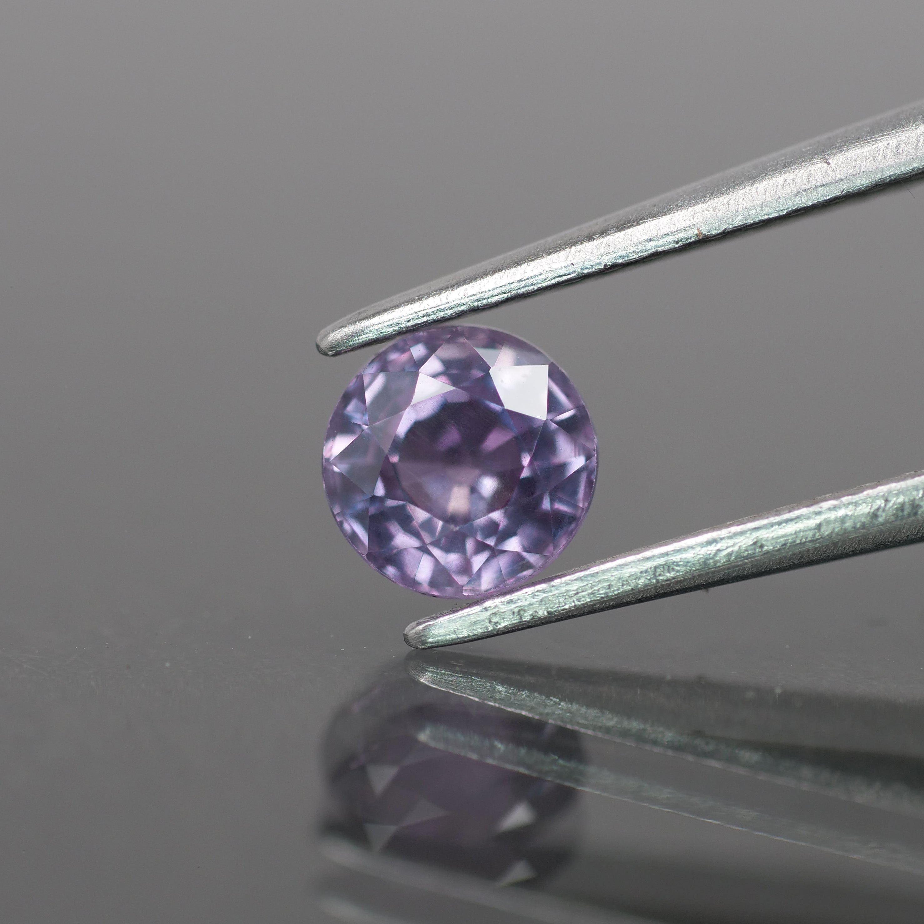 Sapphire | natural, lilac color, round-cut, *5mm, 0.8ct - Eden Garden Jewelry™