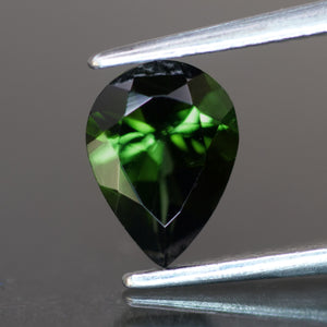 Tourmaline | green color, pear cut 8x6 mm, 1ct, VS - Eden Garden Jewelry™