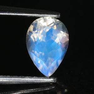 Moonstone | natural, pear cut 8x6mm, VS Africa, 0.85 ct - Eden Garden Jewelry™