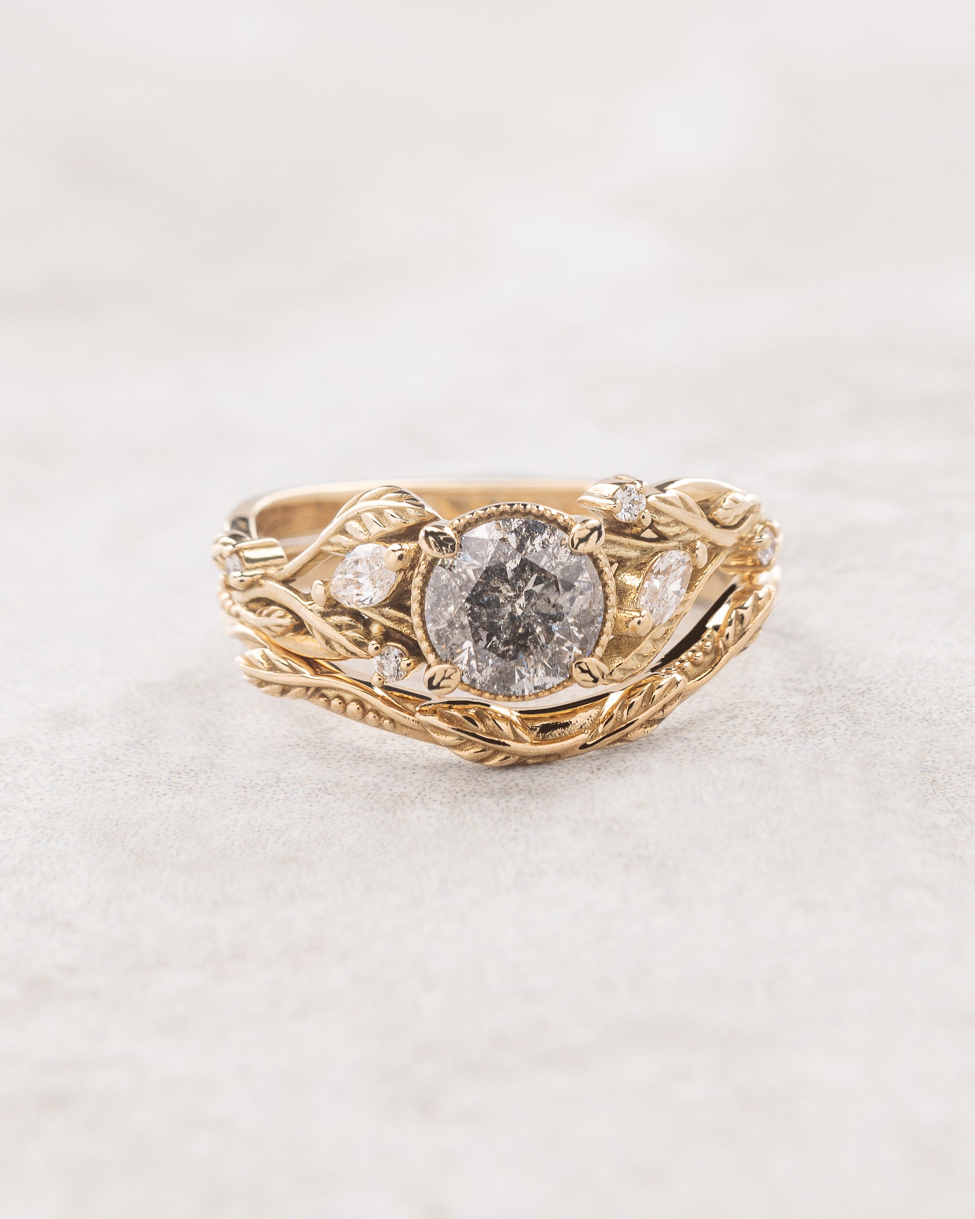 Patricia asymmetric | custom bridal ring set for round cut gemstone 6 mm - Eden Garden Jewelry™