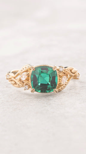 Cushion lab emerald and diamonds bridal ring set, stacking rings for a faerie bride / Patricia - Eden Garden Jewelry™